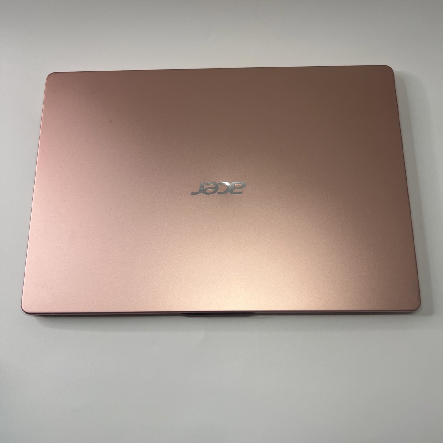 Acer Swift 1 SF114-32 Intel - Pentium N5030 4GB RAM 256GB SSD Windows 11 