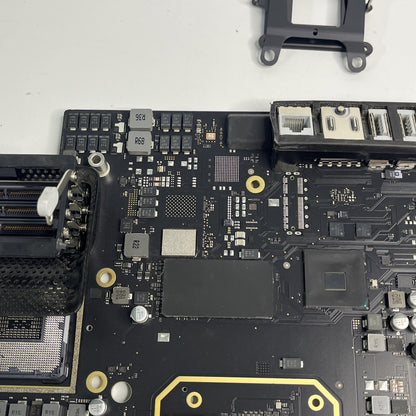 Apple iMac 27” Retina 5K Logic Board 2020A2115 EMC 3442 And Heatsink. No CPU.