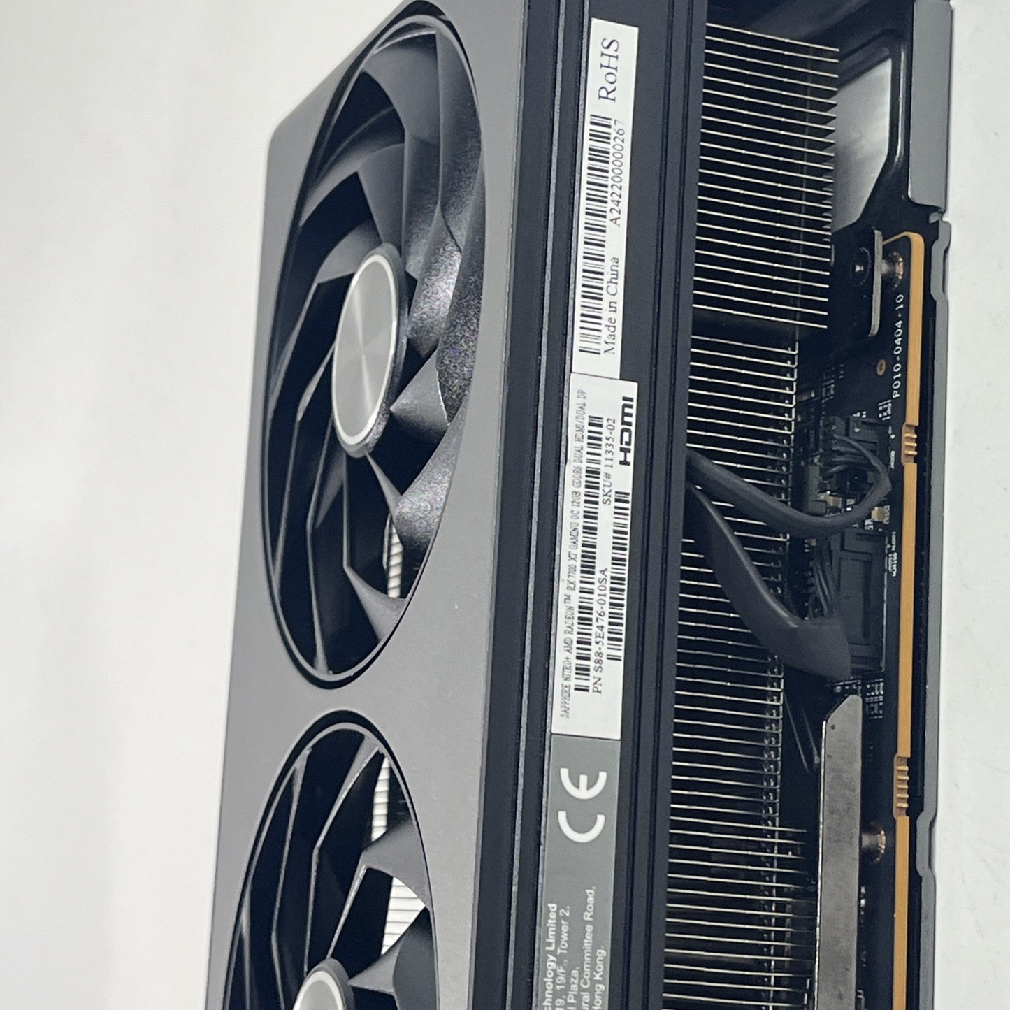 Sapphire AMD Radeon RX 7700 XT NITRO+ Graphics Card for Gaming - 12GB. Dead