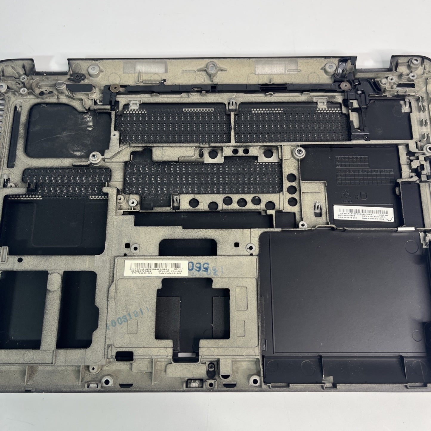 Genuine Black HP EliteBook 820 G3 Bottom Base Lower Case Cover