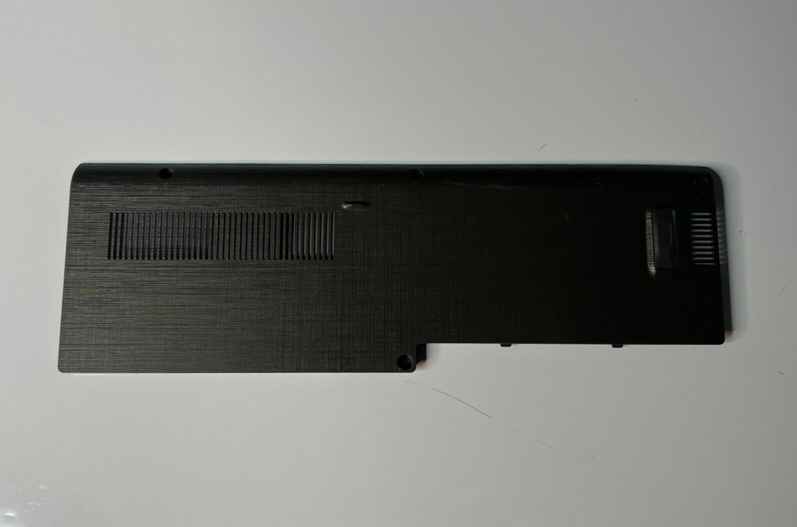Acer Aspire E5-475 N16Q1 Base Bottom HDD RAM Hard Drive Cover Door EBZ8V004020