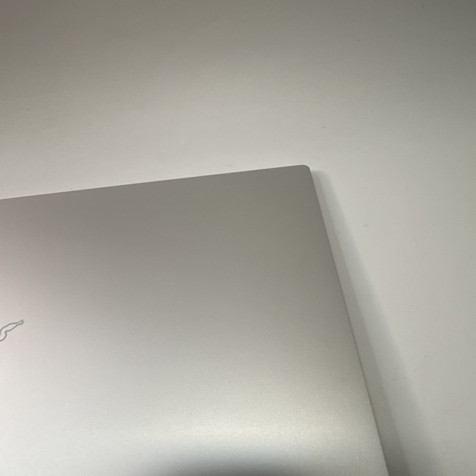Razer Book 13 RZ09-0357 Top Lid Rear cover (No Screen cable) Silver 13141553
