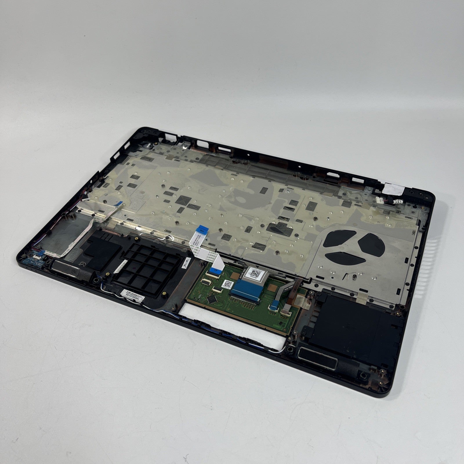 Genuine Black Dell Latitude E5570 Palmrest , Touchpad & Speakers. Missing Keys.