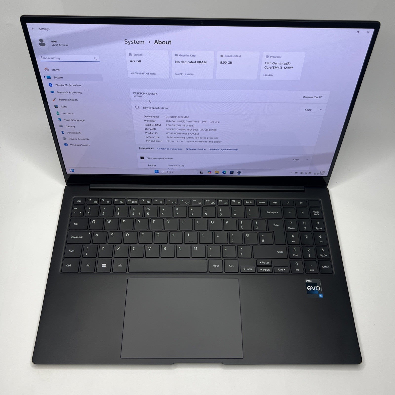 Samsung Galaxy Book 2 Pro 5G Core i5-1240P 8GB 512GB 15.6 Inch AMOLED Windows 11