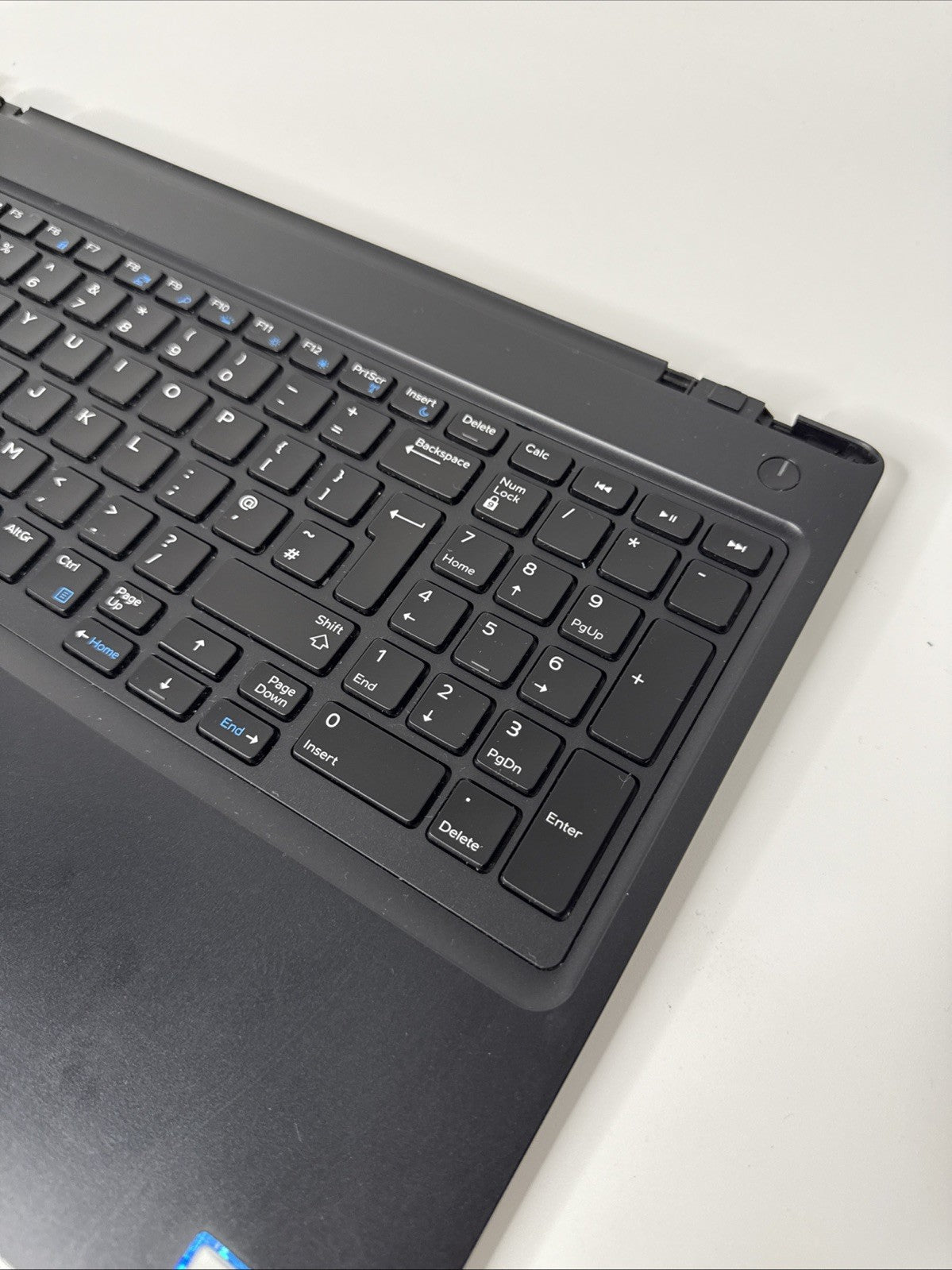 Dell Latitude 5580 Palmrest Assembly UK Keyboard Touchpad A166U1 (READ!)