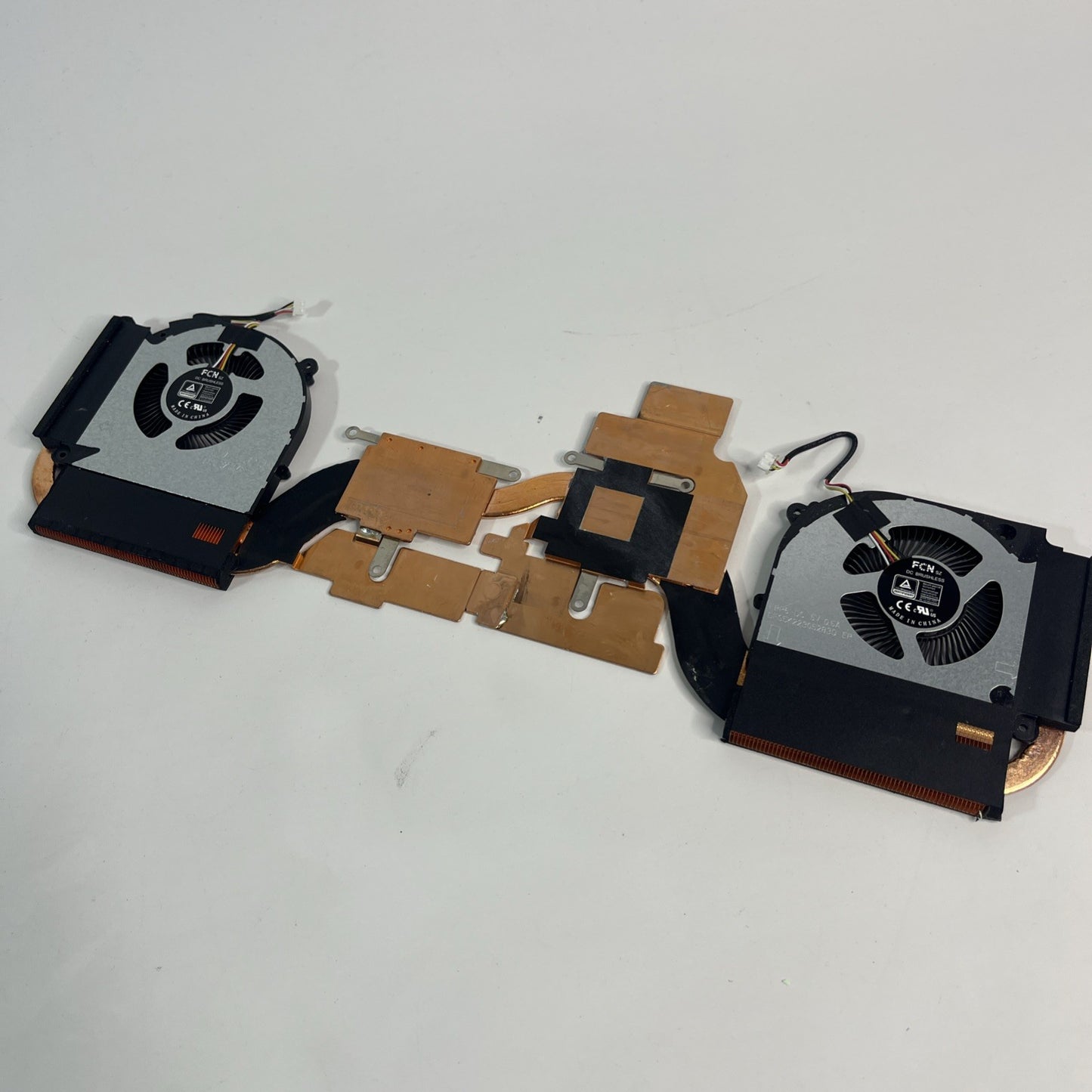 Genuine Black Medion Erazer Crawler E30-MD624 Cooling Cpu& Gpu Fans And Heatsink