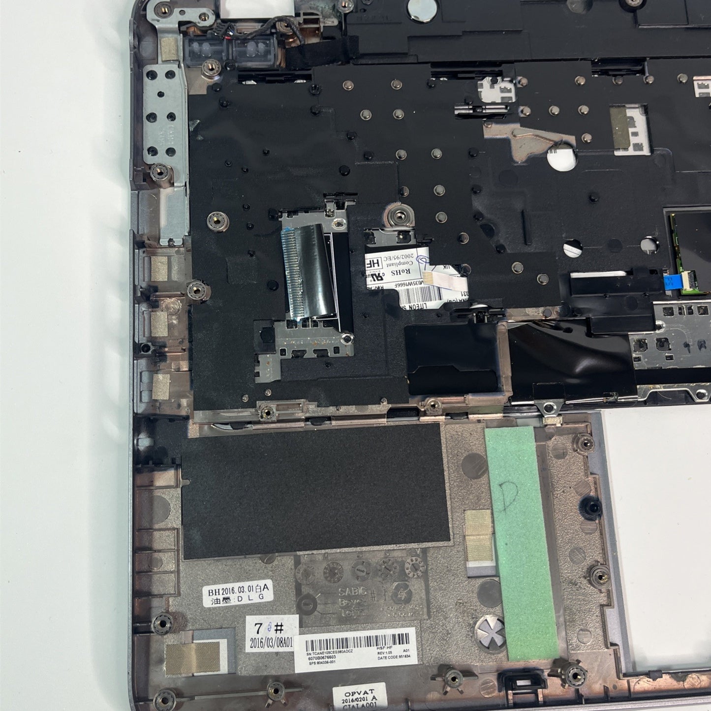 HP Elitebook 840 G5 Palmrest Assembly UK Keyboard 730964-001
