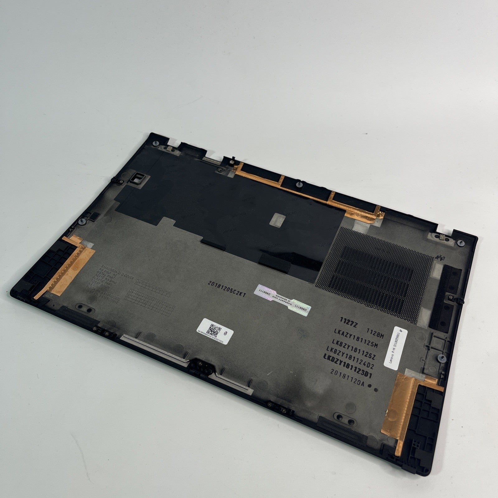 Genuine black ck Lenovo ThinkPad X1 Carbon 6th Gen Bottom Base Cover. #G A