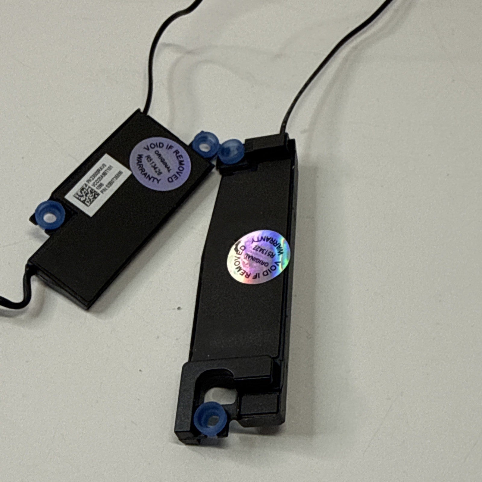 GENUINE Lenovo ThinkPad T490S Laptop Internal Speakers PN/ SSB0T35595