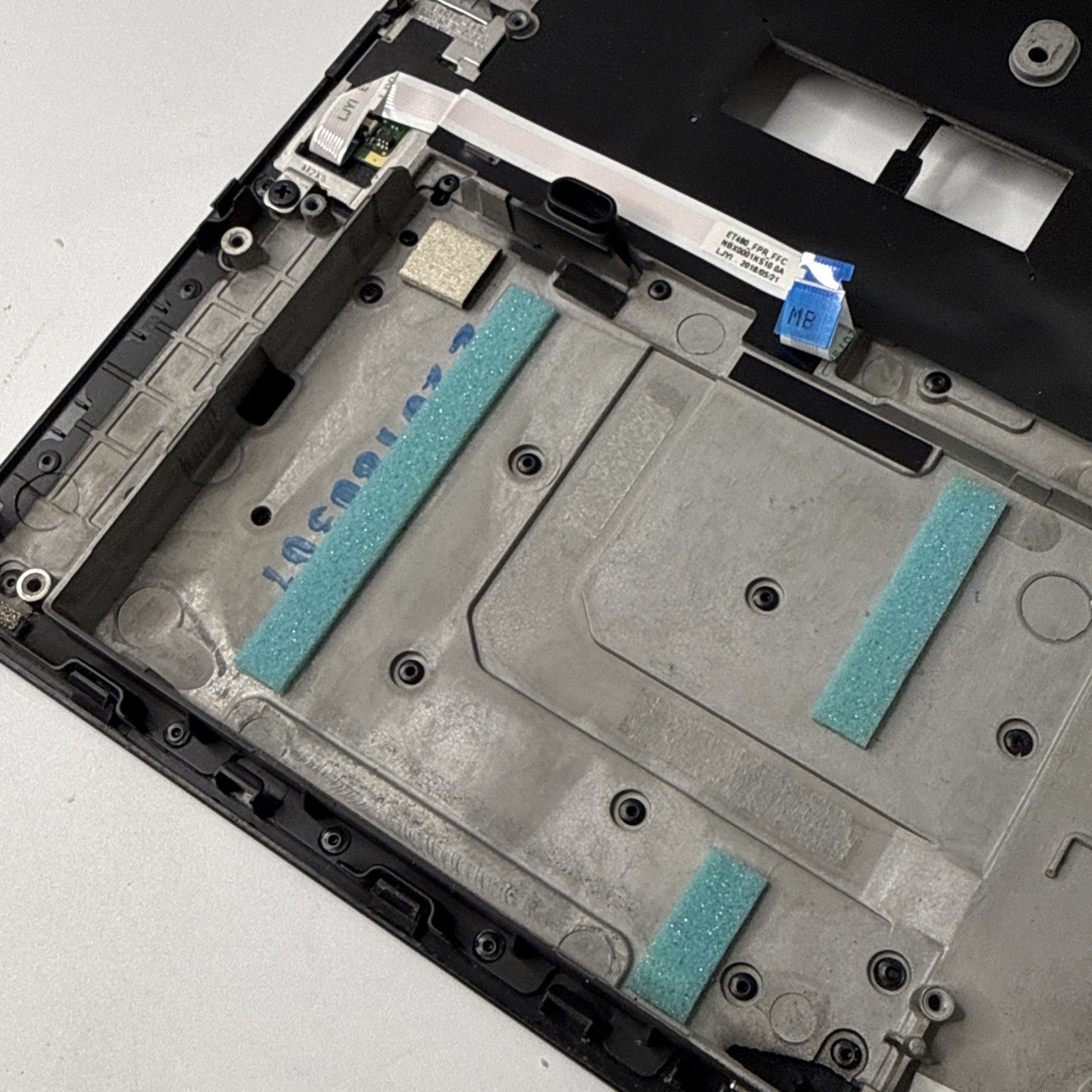 Genuine Lenovo ThinkPad T480 AP169000400 Laptop Palmrest Case Black