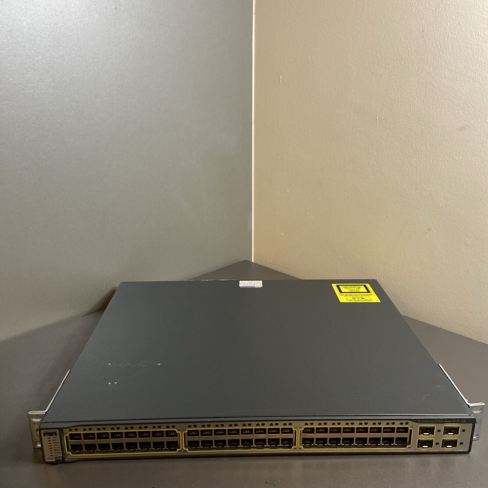 Cisco Catalyst 3750 V2 Series PoE48 Network Switch