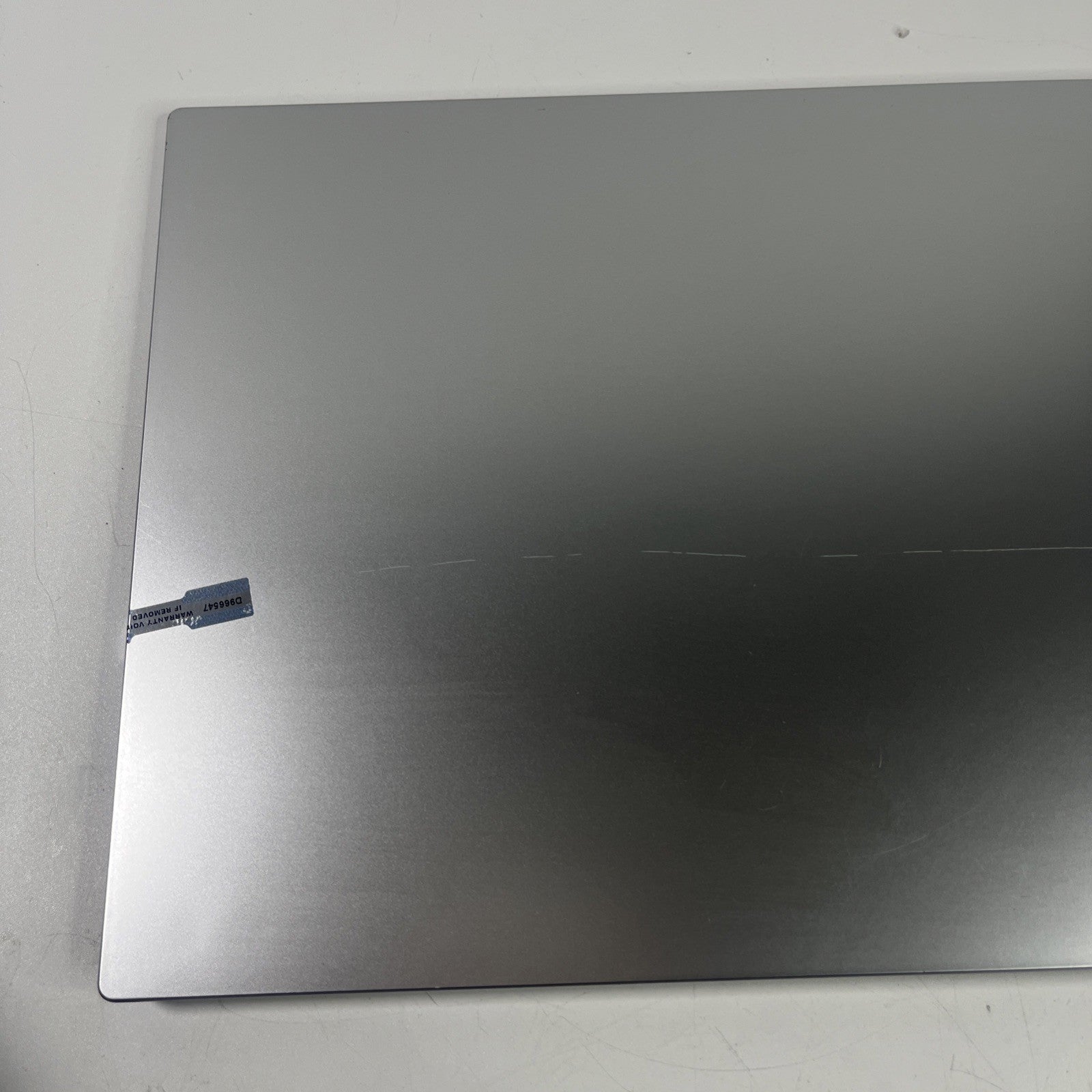 Genuine Silver Asus Vivobook 15 X1504ZA Complete Top Lid & Screen Assembly.