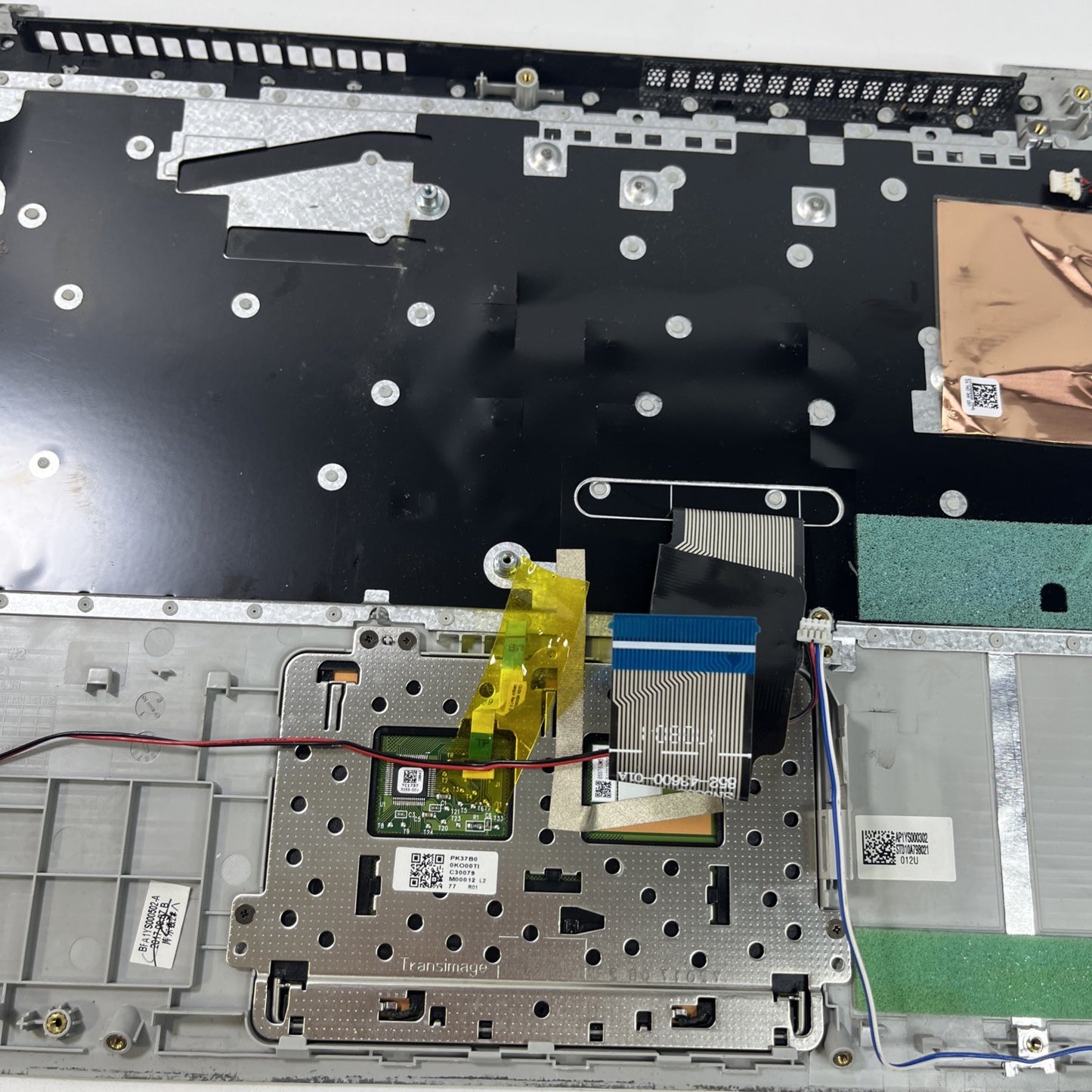 Genuine Silver Lenovo IdeaPad 320S-14IKB Palmrest Keyboard, Touchpad & Speakers.