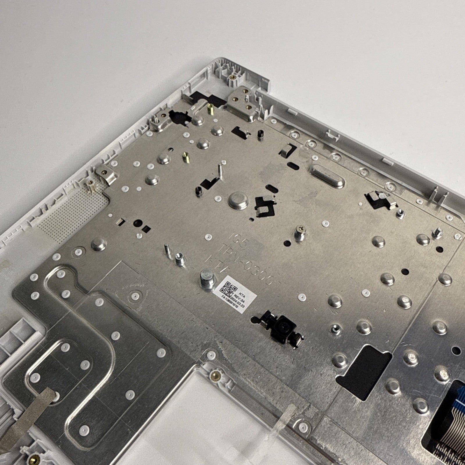 HP Chromebook 14A-NF Palmrest Top Cover UK Keyboard P/N N93341-001