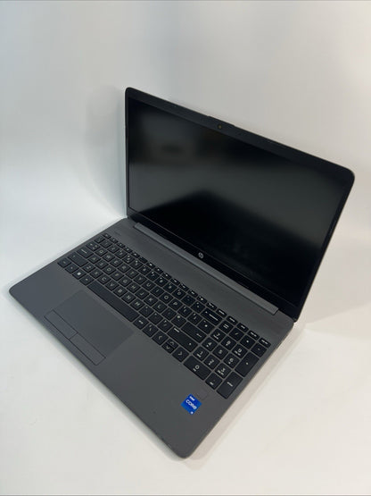 HP 250 G8 Intel Core i7-1165G7 16GB 256GB SSD 15.6 inch FHD Windows 11 Laptop