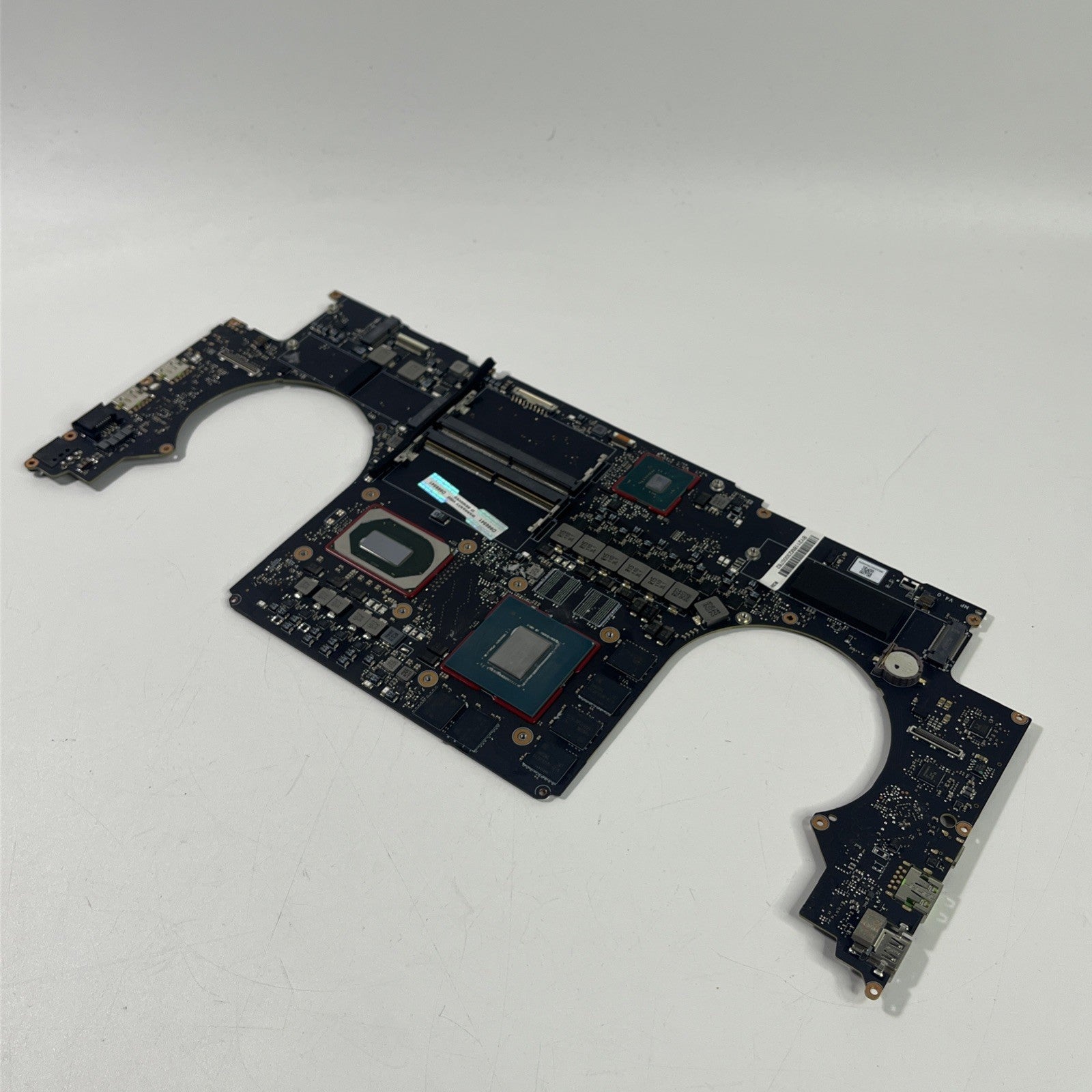 RAZER BLADE PRO 17 RZ09-0368 Intel I7-10875 RTX 6GB 3060 MOTHERBOARD. No Display