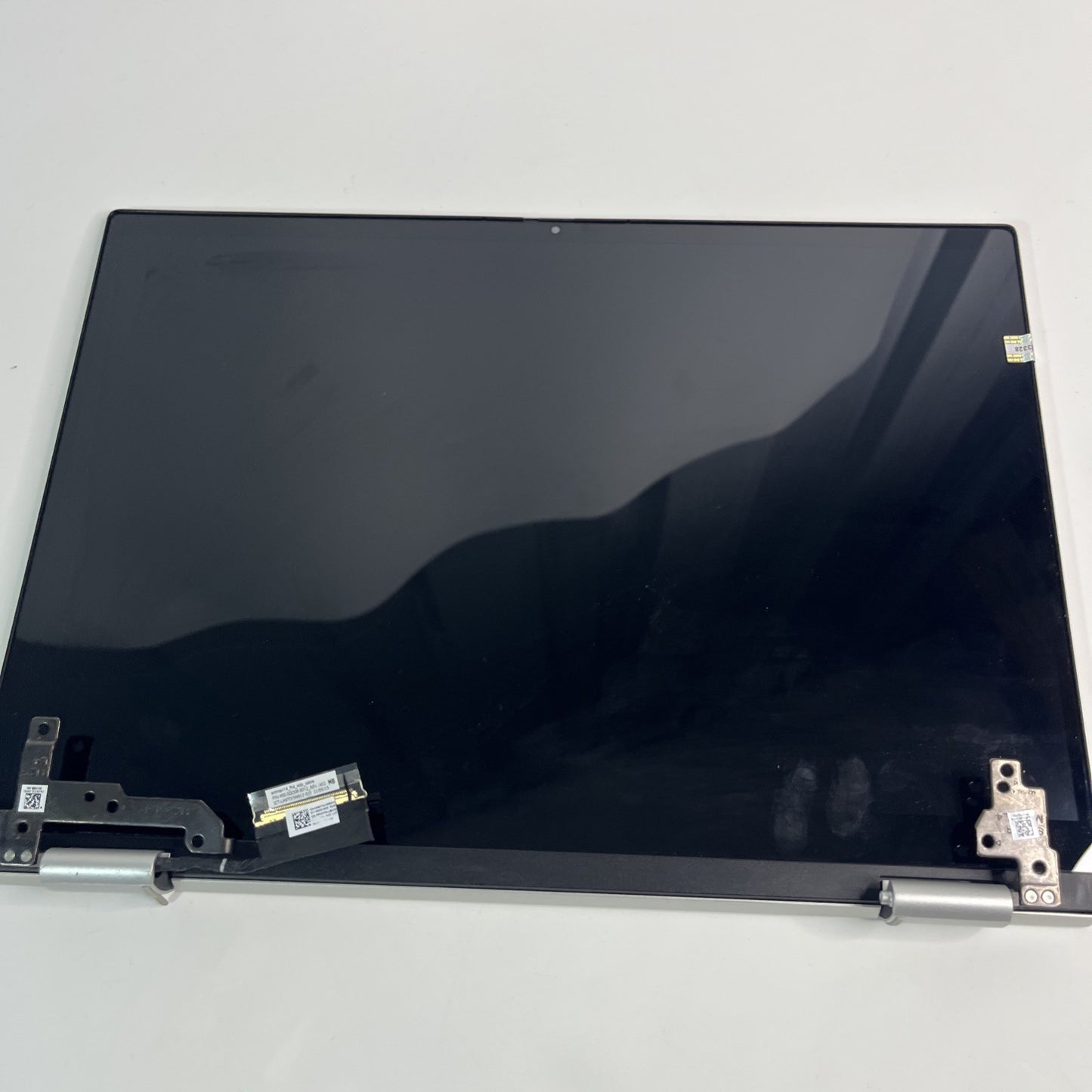 Genuine Sliver Dell Inspiron 14 7420  Complete Top Lid & Touchscreen Assembly.