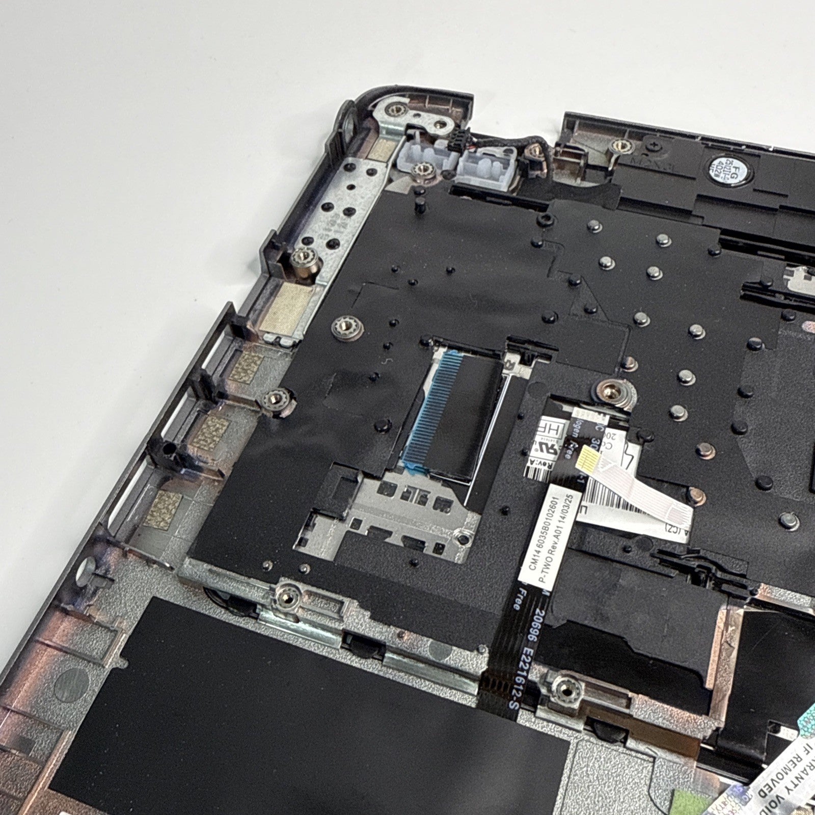HP Elitebook 840 G1 Palmrest Assembly UK Keyboard 730964-001