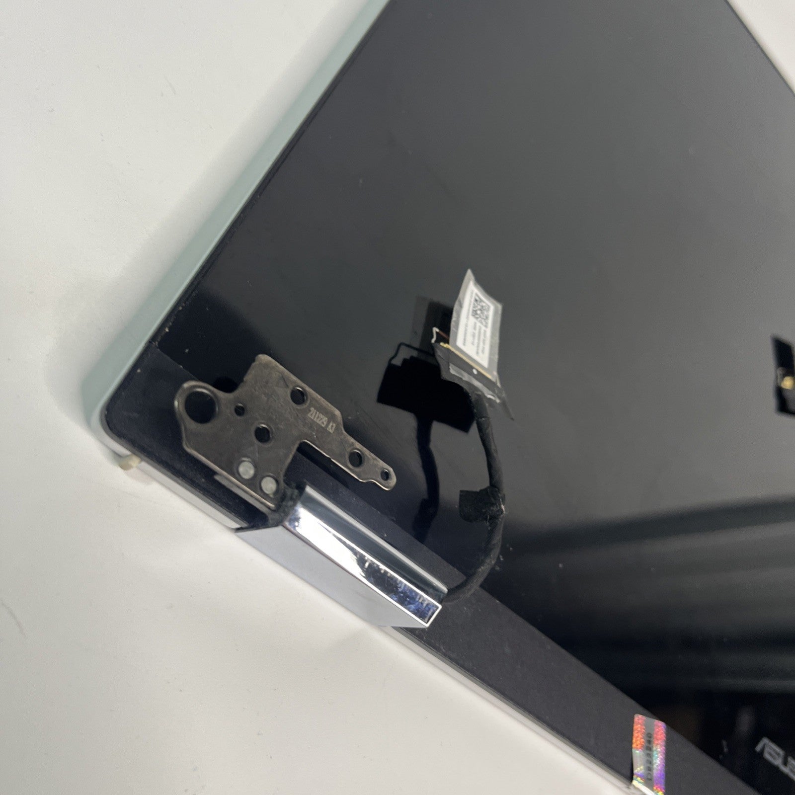 Genuine Asus Chromebook Flip CM5500 FHD Touch Screen Display Bit Cracked