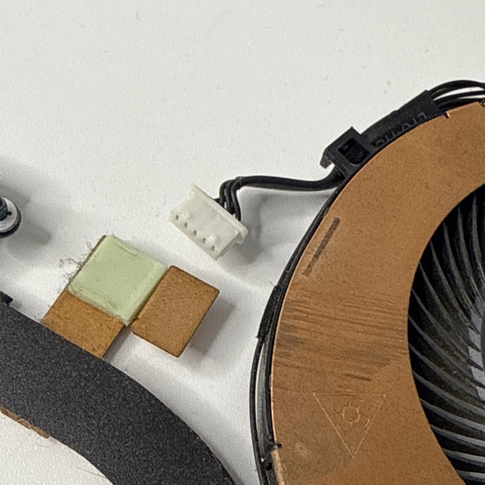 Lenovo ThinkPad T480 Laptop Heatsink with Cooling Fan 01ER499