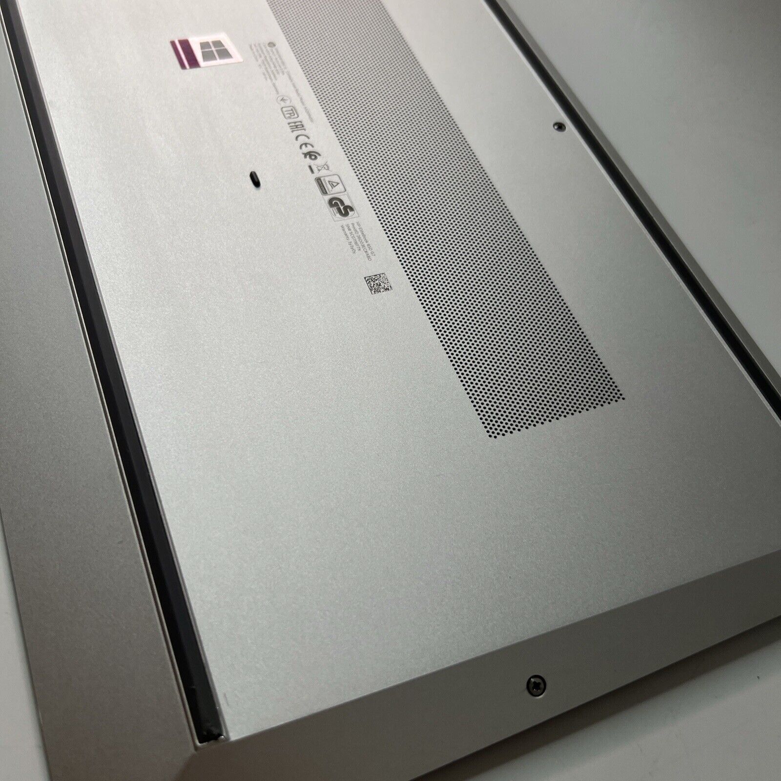 Genuine HP Elitebook 850 855 G7 Bottom Case Base Silver 6070B1846101 M14249-001