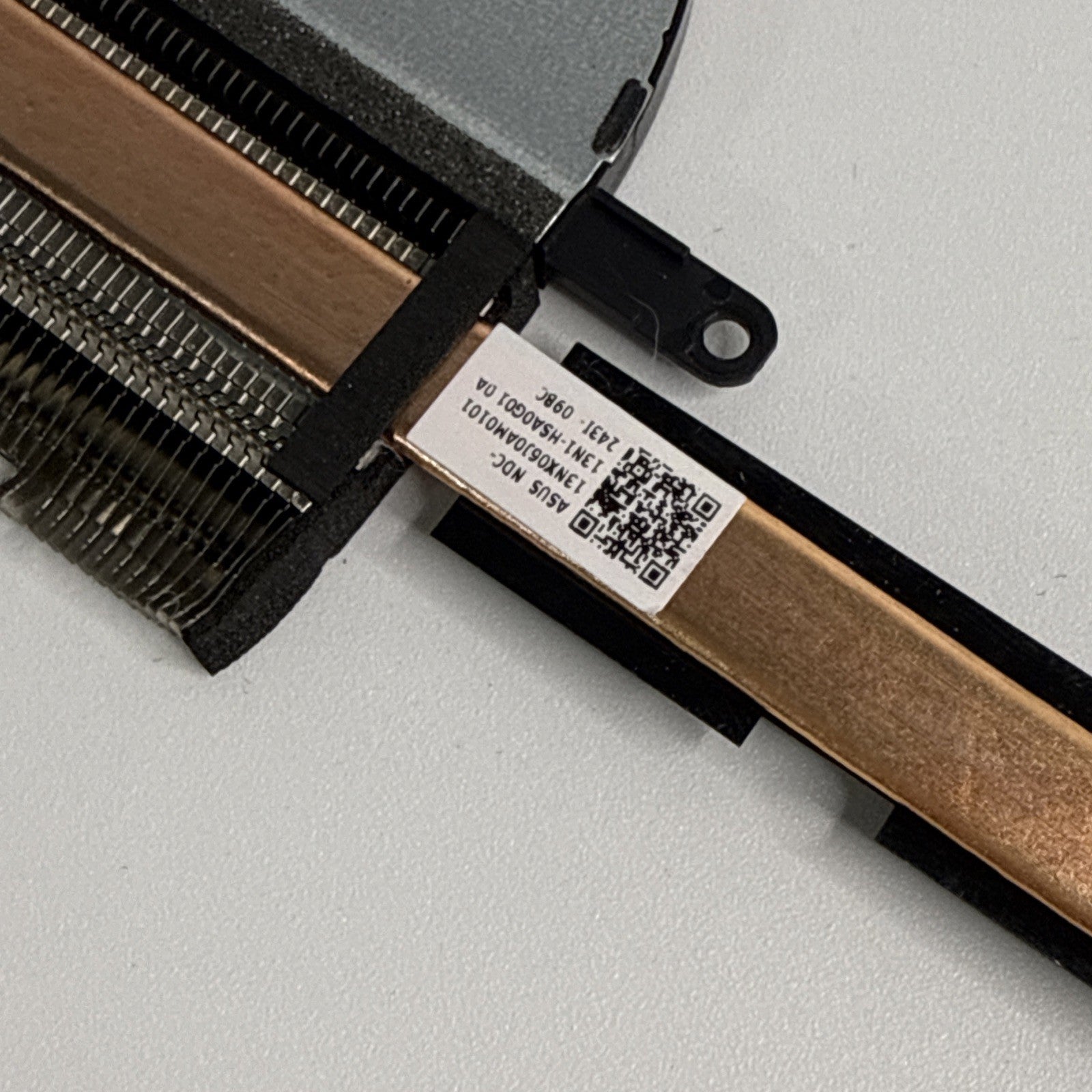 Asus Chromebook Plus CX34 CX3402CBA CPU Cooling Heatsink & Fan 13NX06J0AM0101