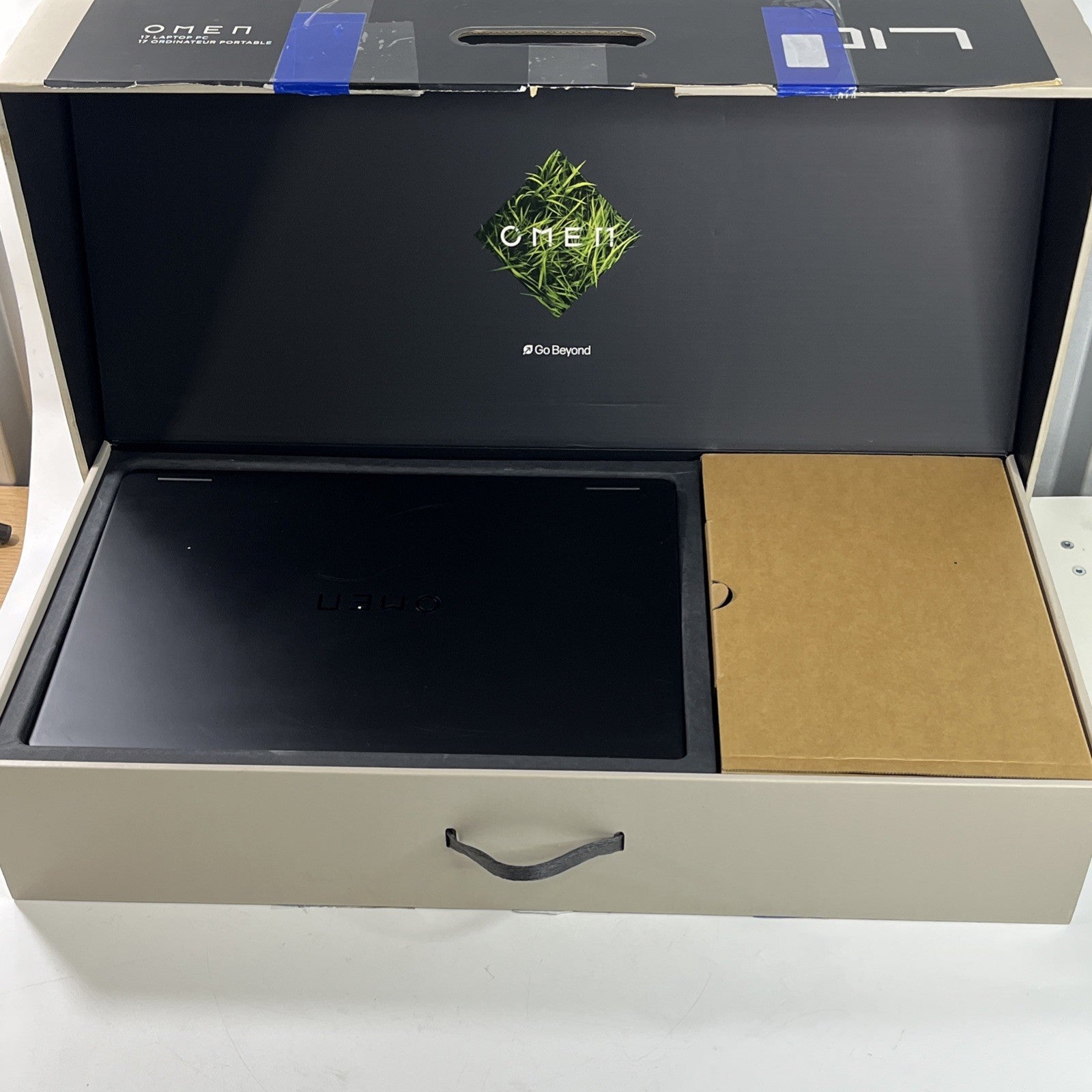 HP Omen 17-db0016sa Gaming Laptop AMD Ryzen 7-8845HS 16 GB RAM 1TB SSD RTX 4050