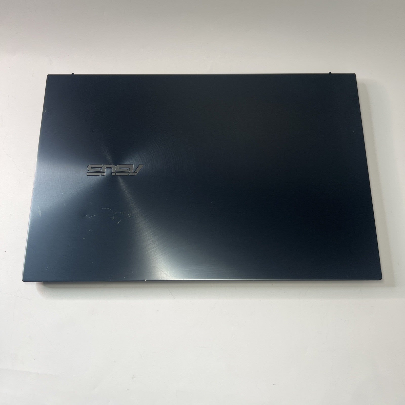 ASUS ZenBook 15 OLED UX535L Intel i7-10870H GTX 1650Ti 16GB RAM 256GB  SSD