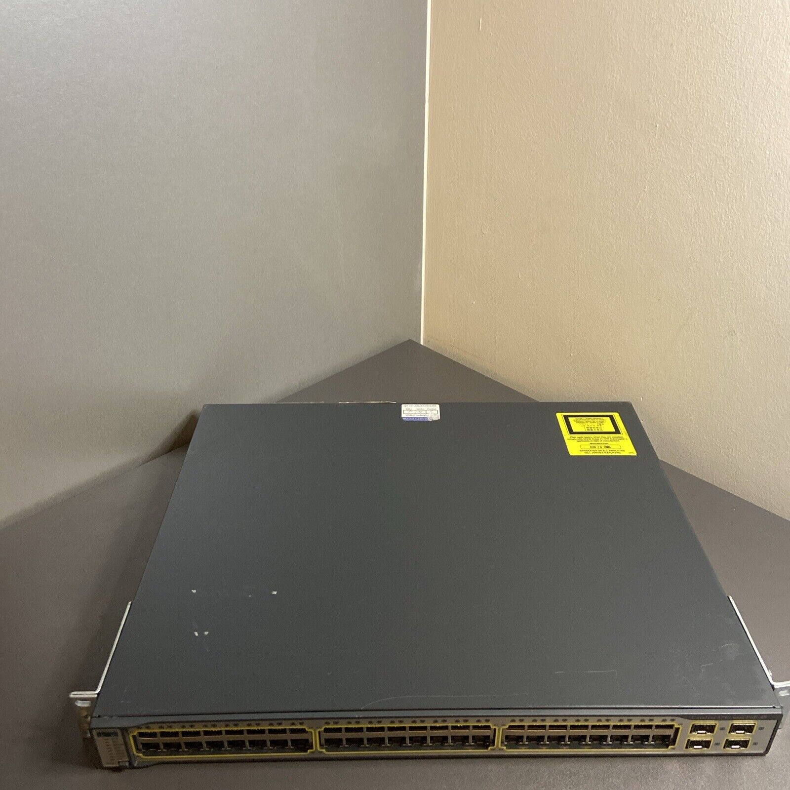 Cisco Catalyst 3750 V2 Series PoE48 Network Switch