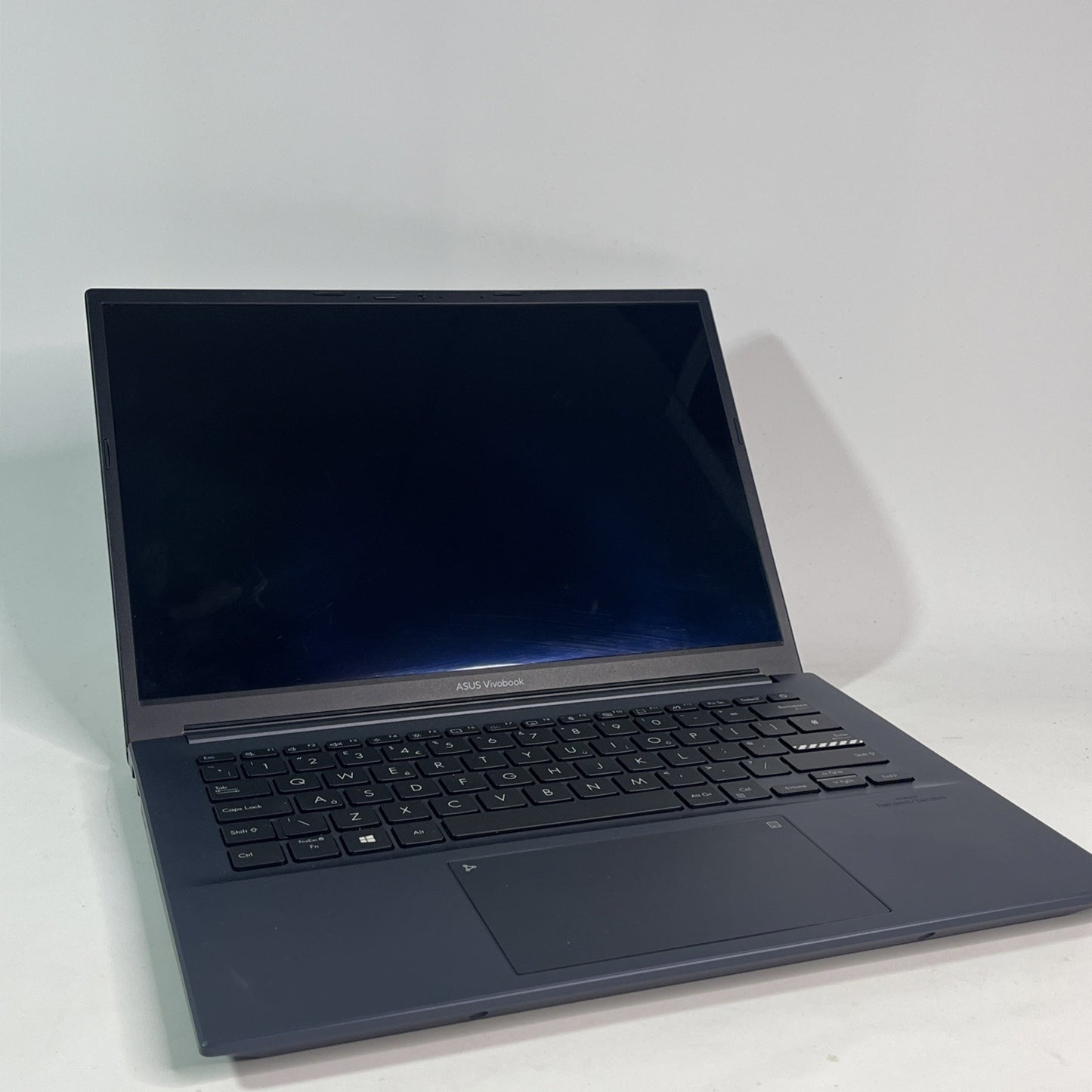 Asus Vivobook 14 OLED M3401Q Ryzen 9 5900HX 3.3GHz SSD RAM 16GB 512GB Win 11