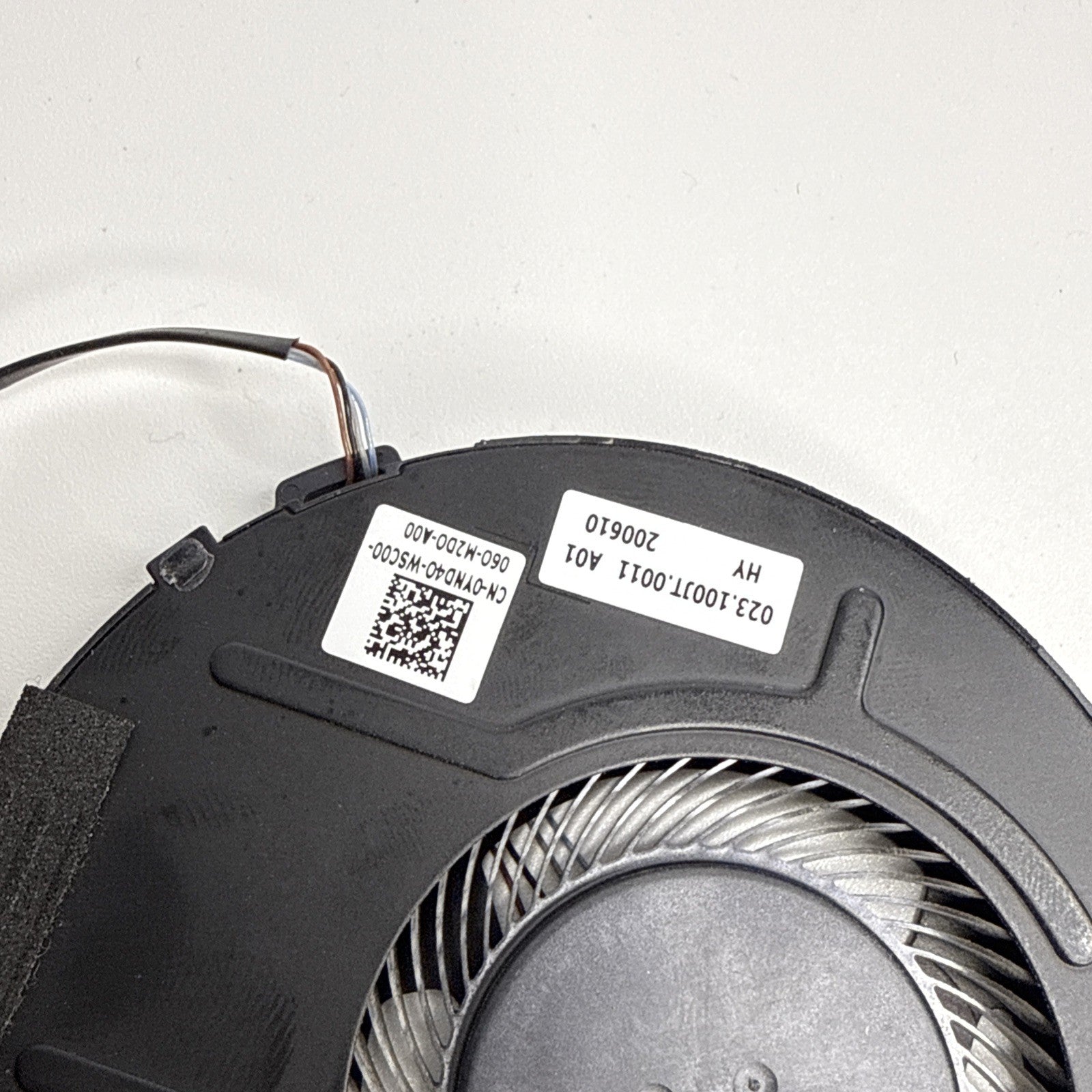 0YND40 GPU Cooling Fan For DELL Inspiron 7500 7501 Vostro 7500 YND40