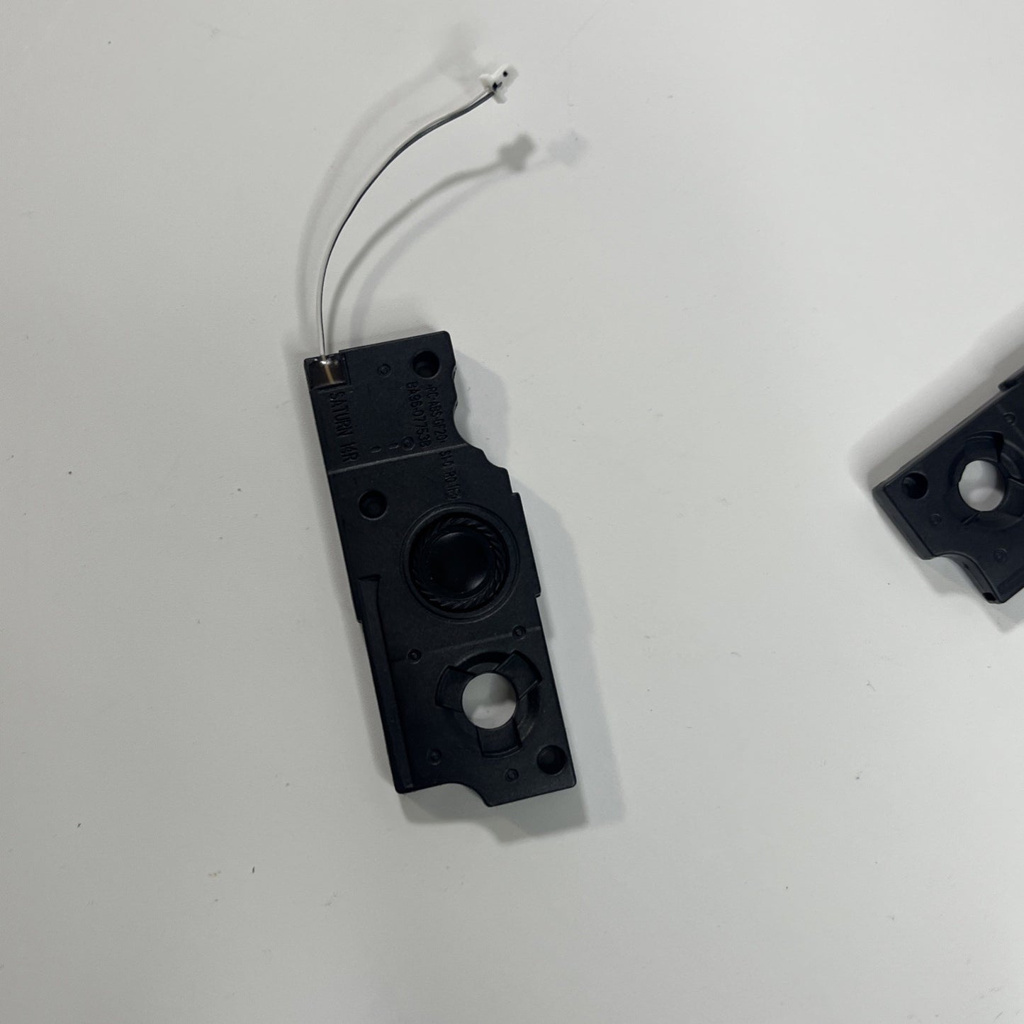 Genuine Samsung Chromebook Go Saturn 14 LTE XE345XDA Speakers Pair.