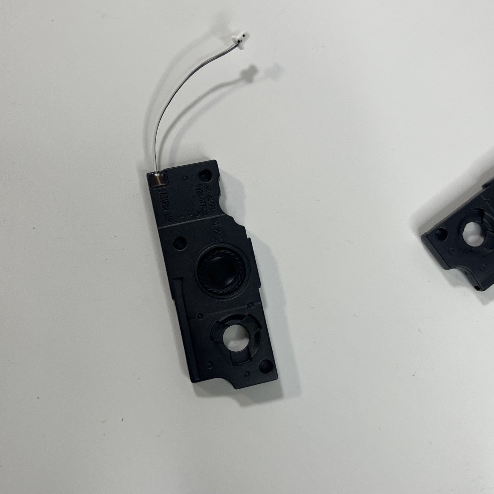 Genuine Samsung Chromebook Go Saturn 14 LTE XE345XDA Speakers Pair.