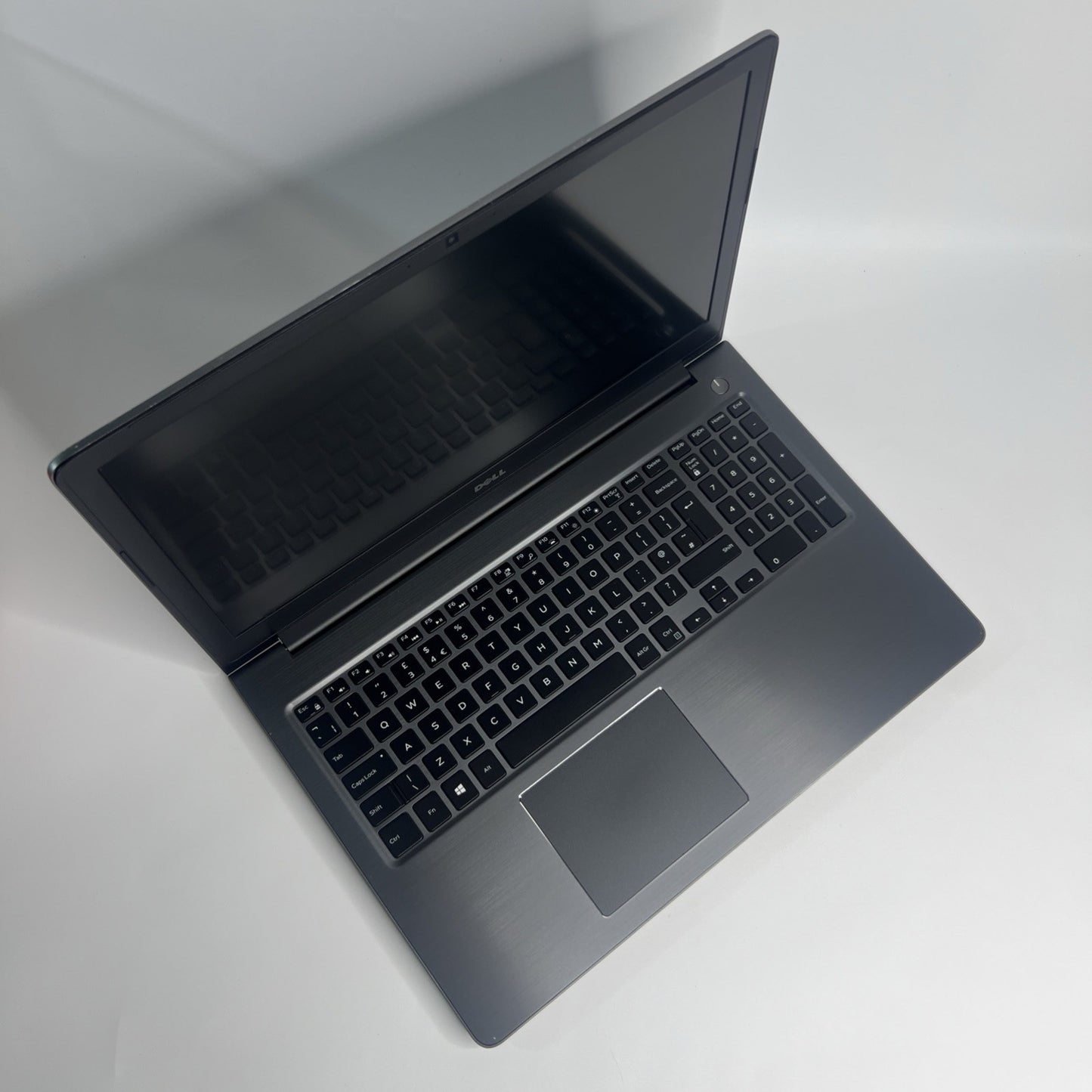 Dell Vostro 15 5568 Intel Core i5-7200U  8GB RAM 256GB SSD Windows 11 Pro Laptop