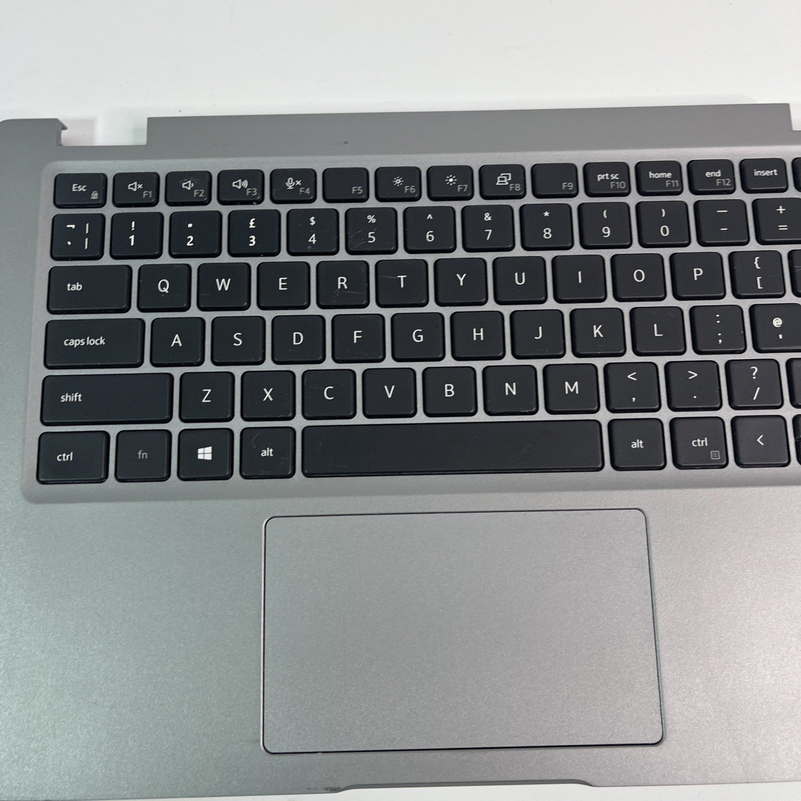 Genuine Dell Latitude 5420  Palmrest And Keyboard, Missing Key Silver