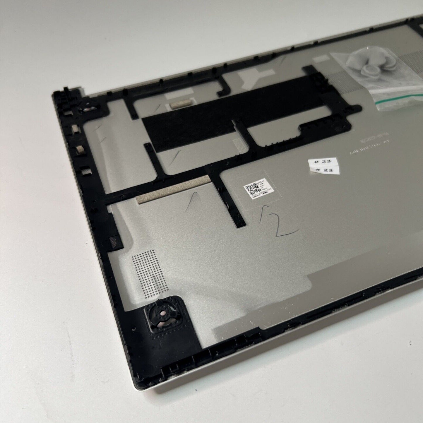 Samsung Galaxy Book NP750XED Bottom Base Case Cover Silver HQ20733111800