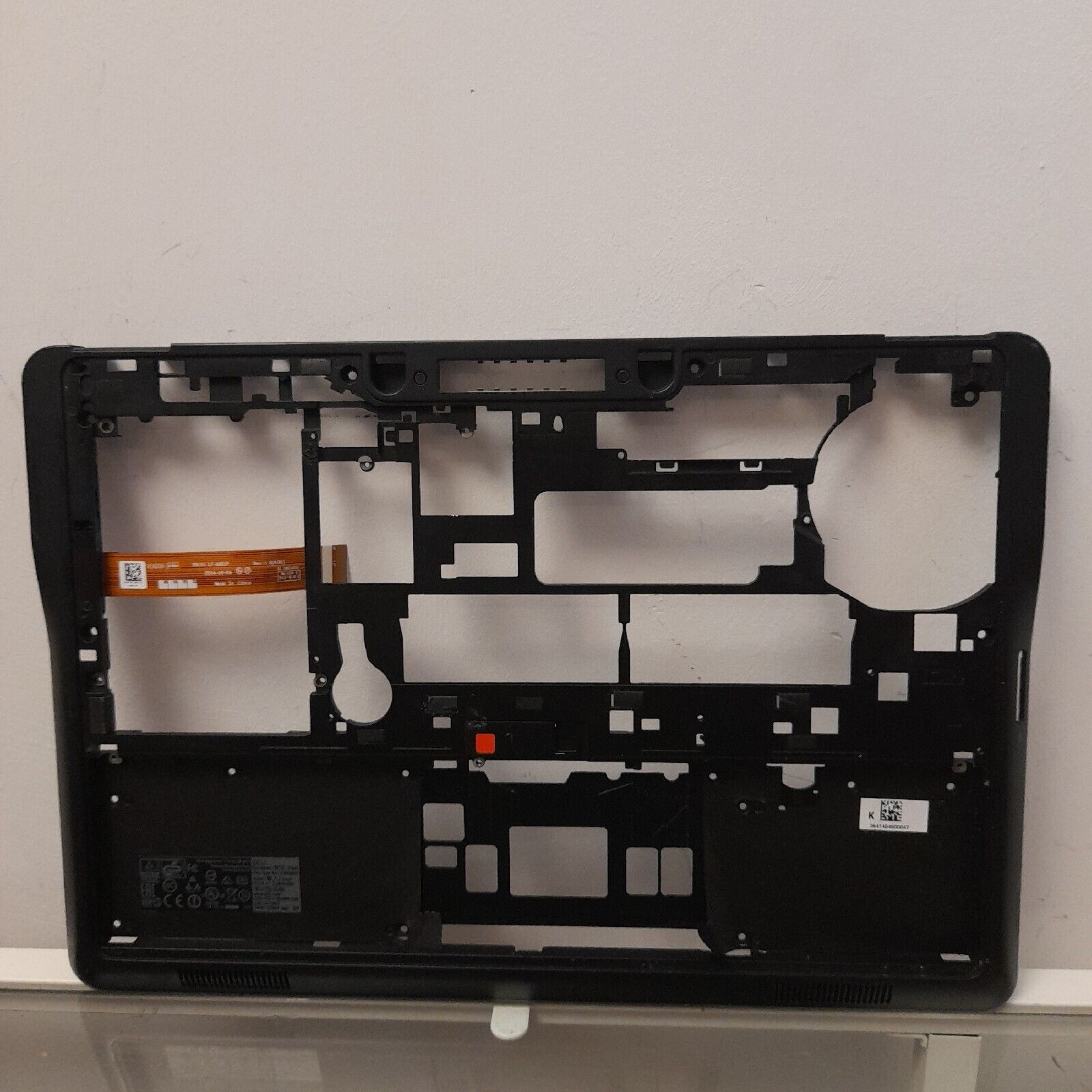 GENUINE DELL LATITUDE E7450 BOTTOM BASE COVER DELL HVJ91 0HVJ91 -214