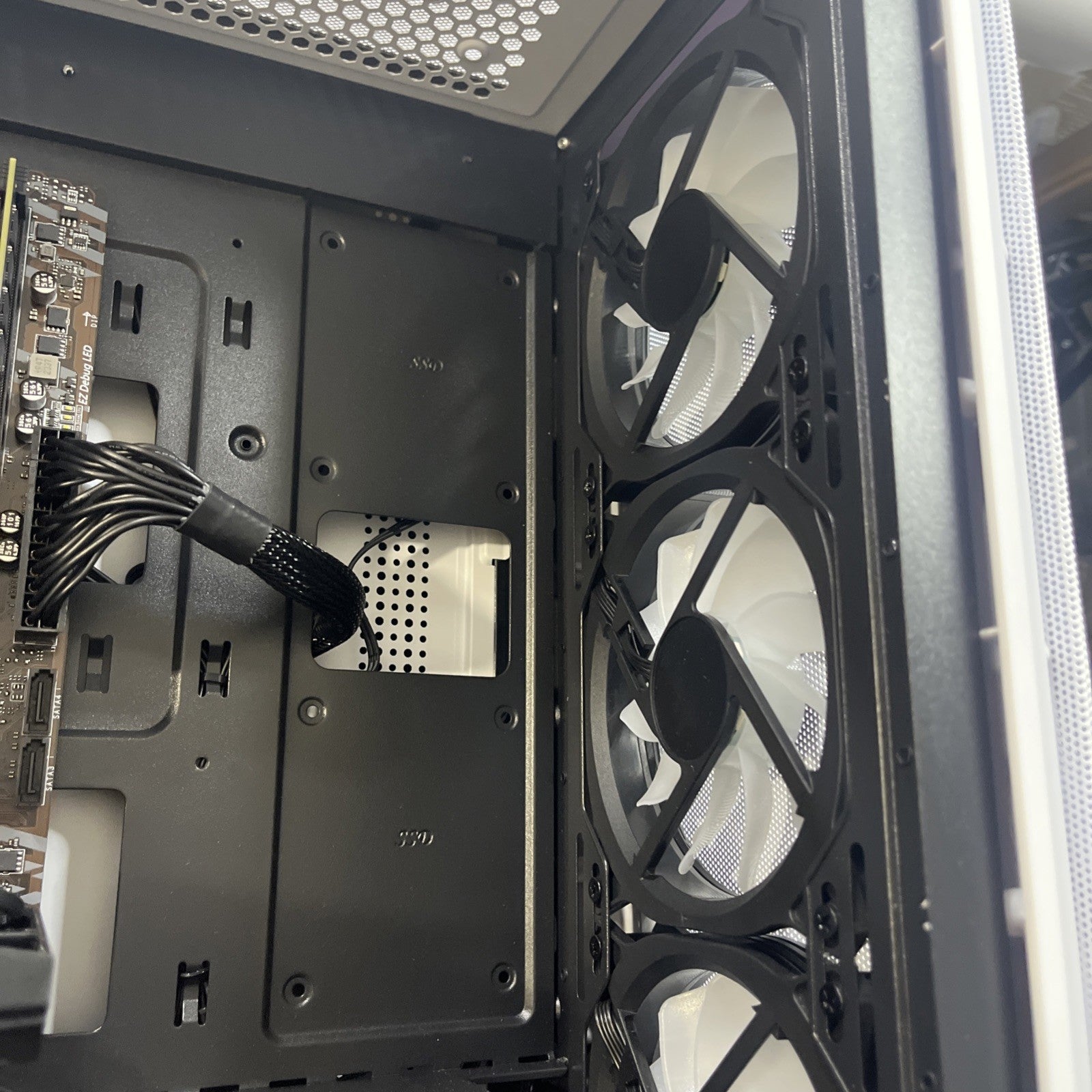 ADMI  Gaming PC –Ryzen 5 5500 RTX 3050 16GB RAM 512GB SSD Windows 11