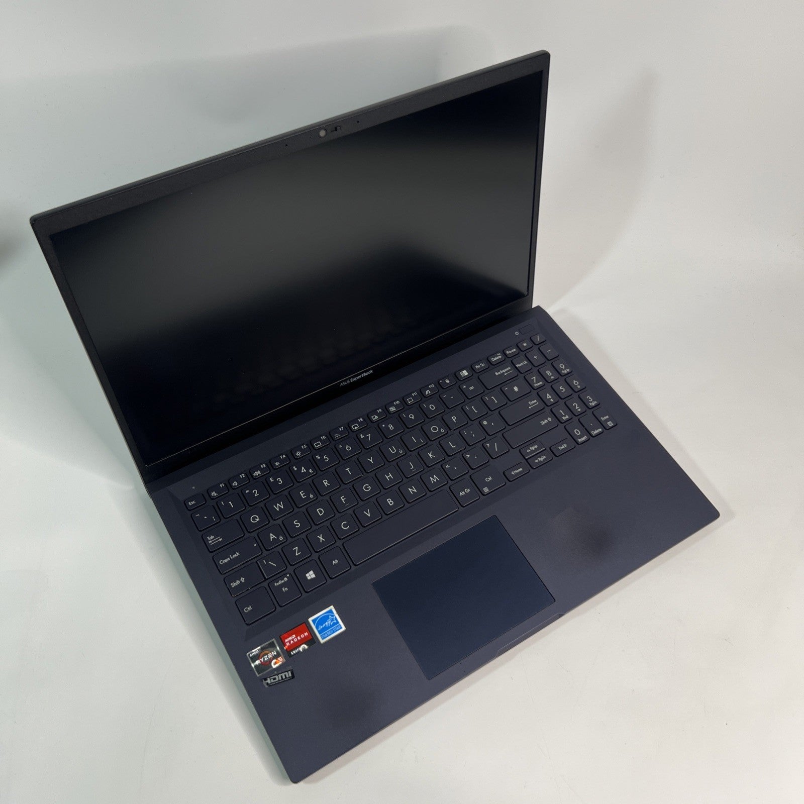 ASUS ExpertBook L1500CD 15.6" Laptop AMD Ryzen 5 3500U 8GB RAM 256GB SSD