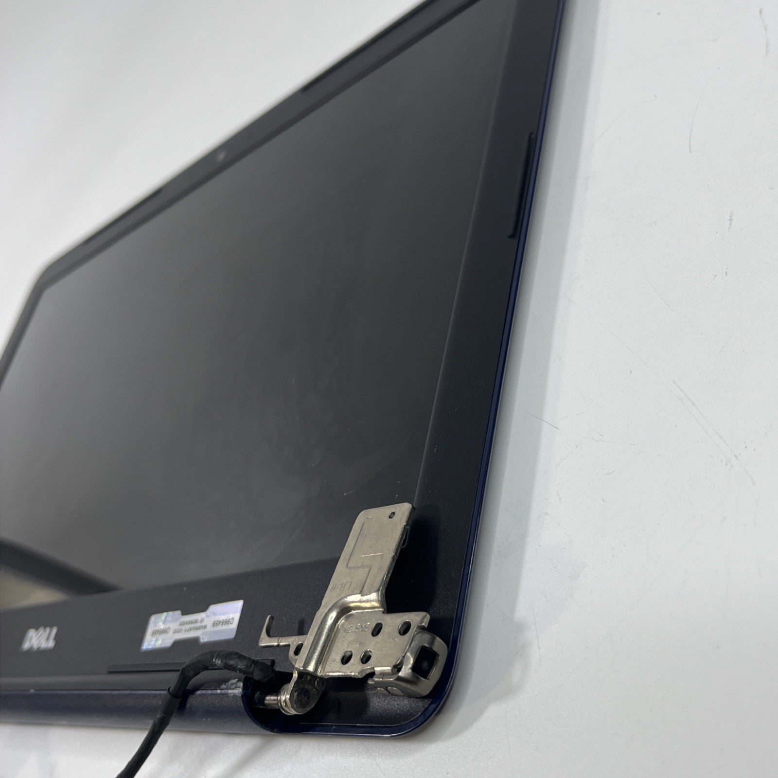 Genuine Blue Dell Inspiron 15 5567  Complete Top Lid And Screen Assembly.