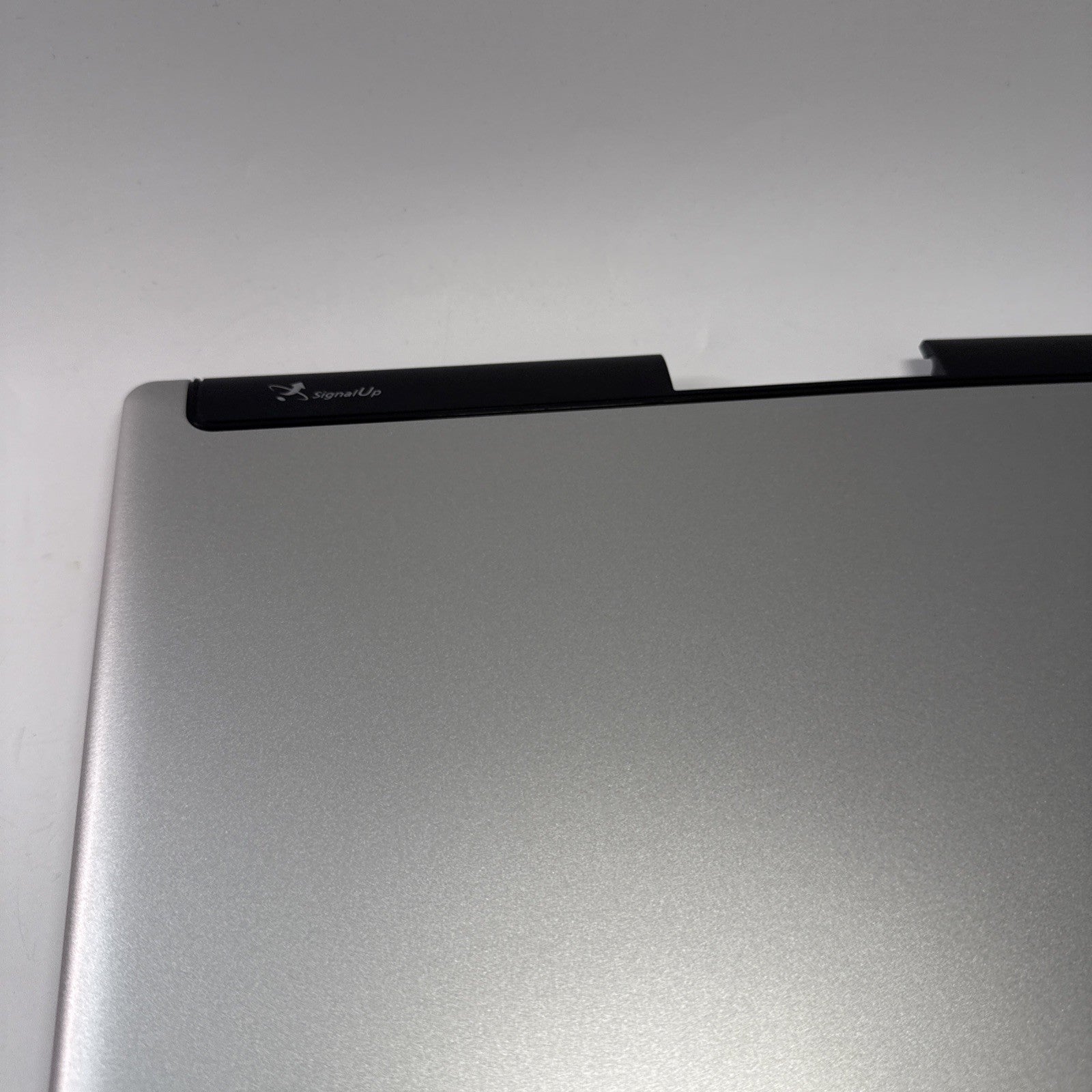 Acer Aspire 5100 60.ABHV5.007 LCD Top Back Rear Lid Cover  Silver