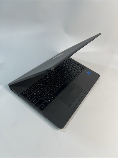 HP 250 G9 Core i5-1235U 16GB 512GB SSD 15.6 inch FHD Windows 11 Pro Laptop