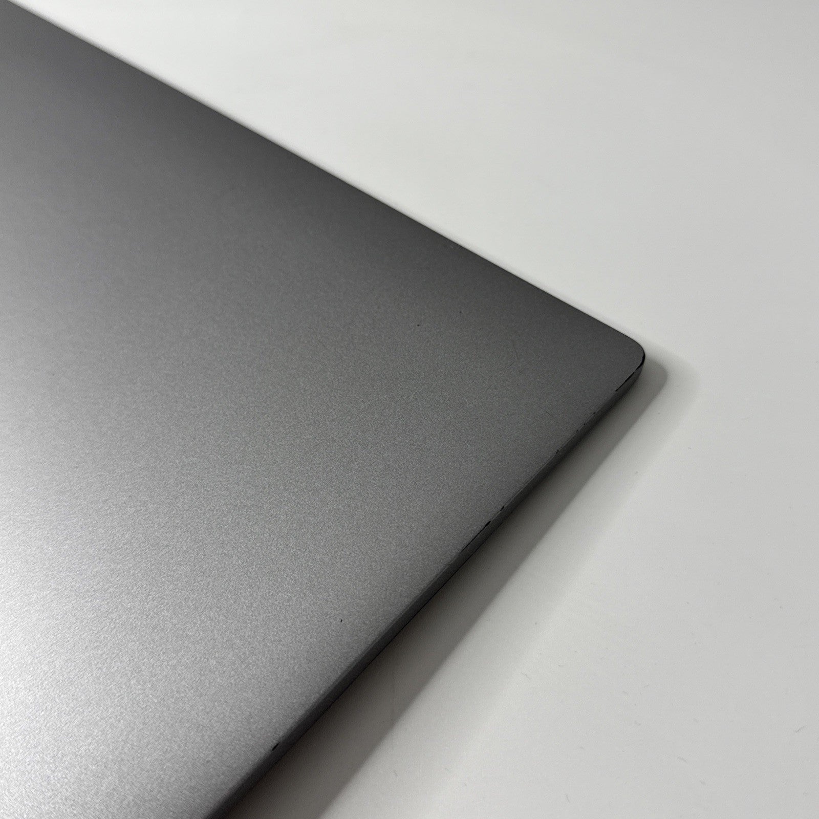 Genuine Dell Latitude 5420 Top Lid Cover AP30K000403 0DW98X - Silver