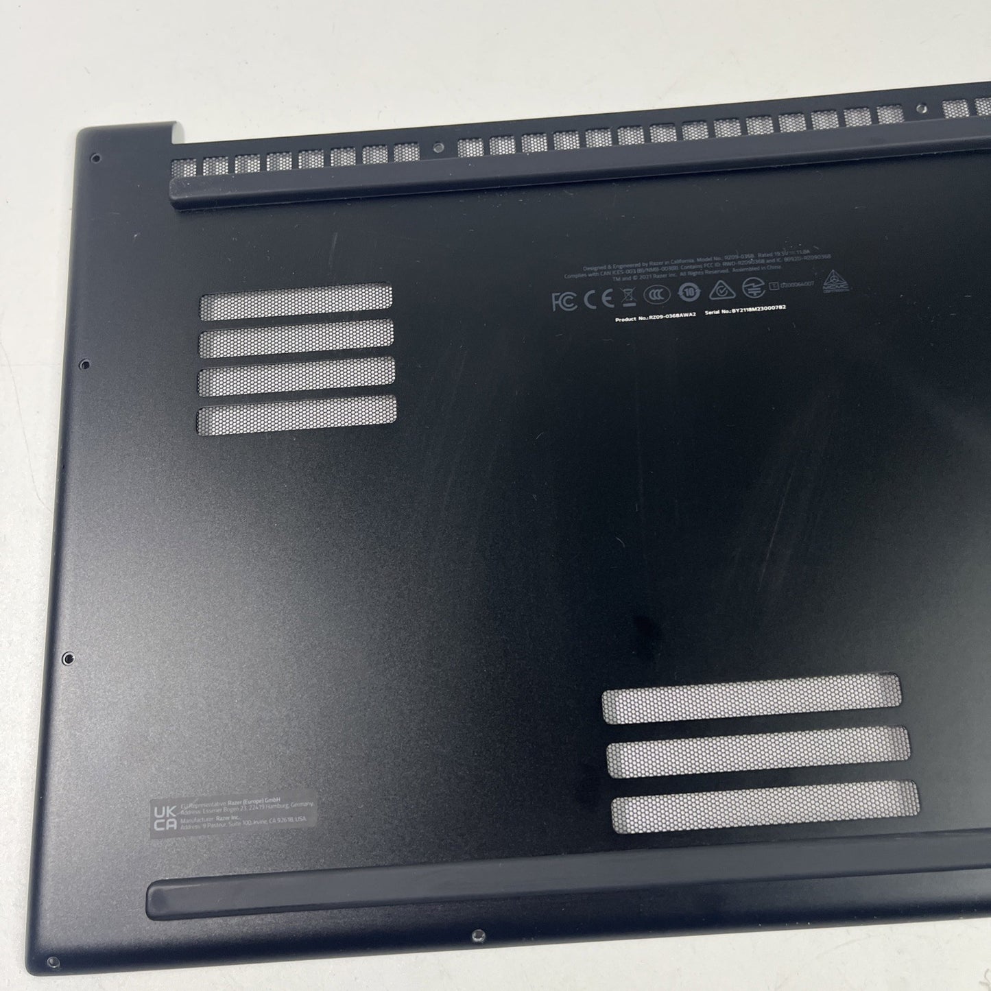 Razer Blade Pro 17 RZ09-0368 17.3" Base Cover Bottom Case 13133179 Grade A
