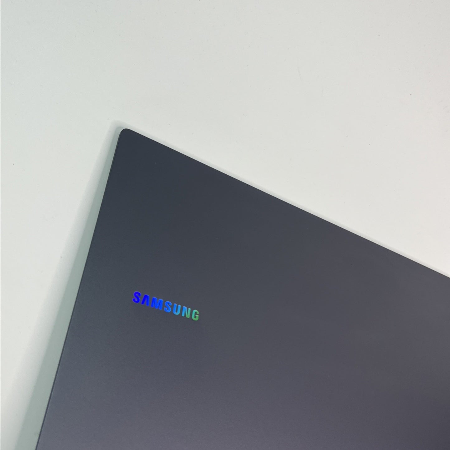 Genuine Blue Samsung Galaxy Book4 NP750XGK Complete Top Lid And Screen Assembly