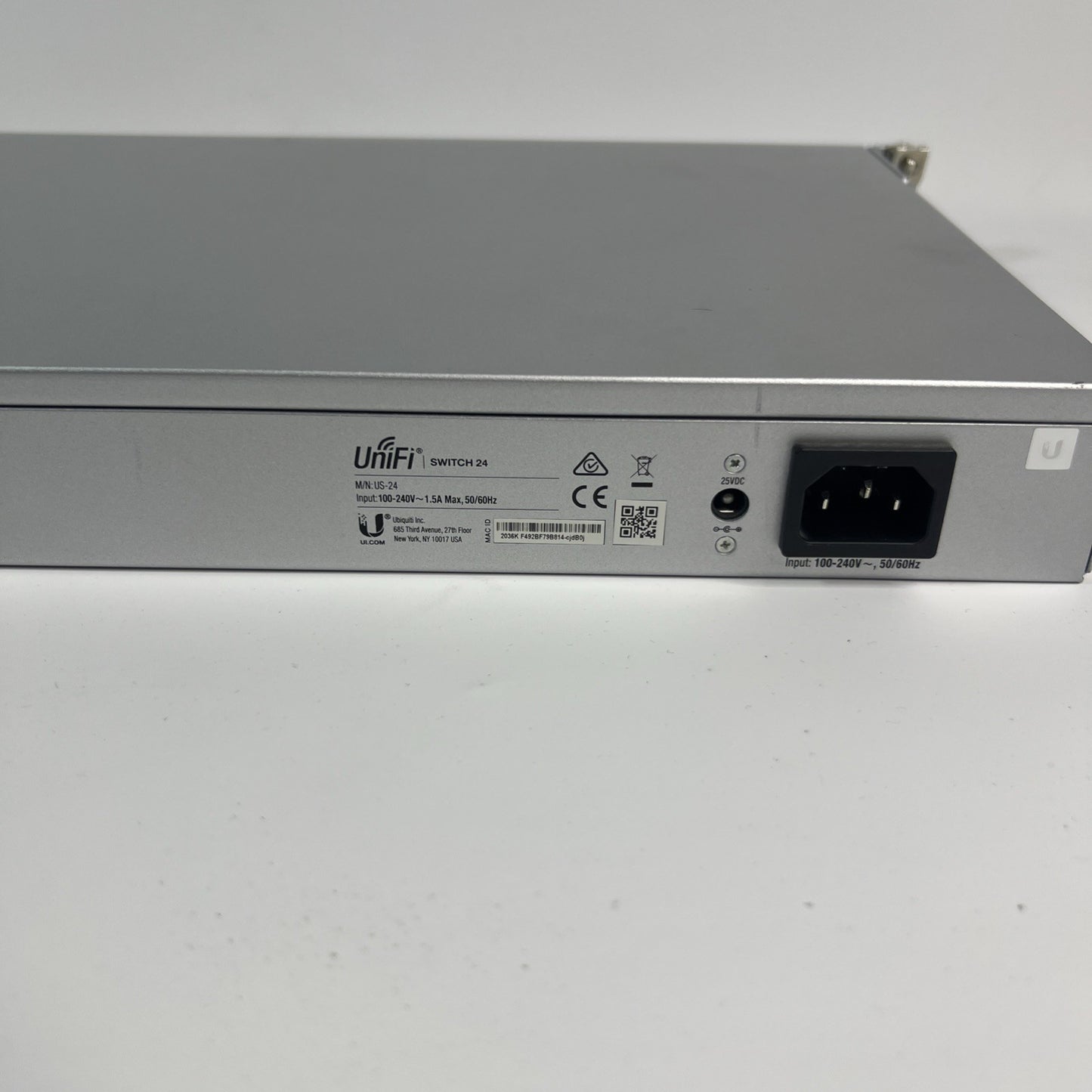 Ubiquiti UniFi Switch 24 Non-PoE - US-24