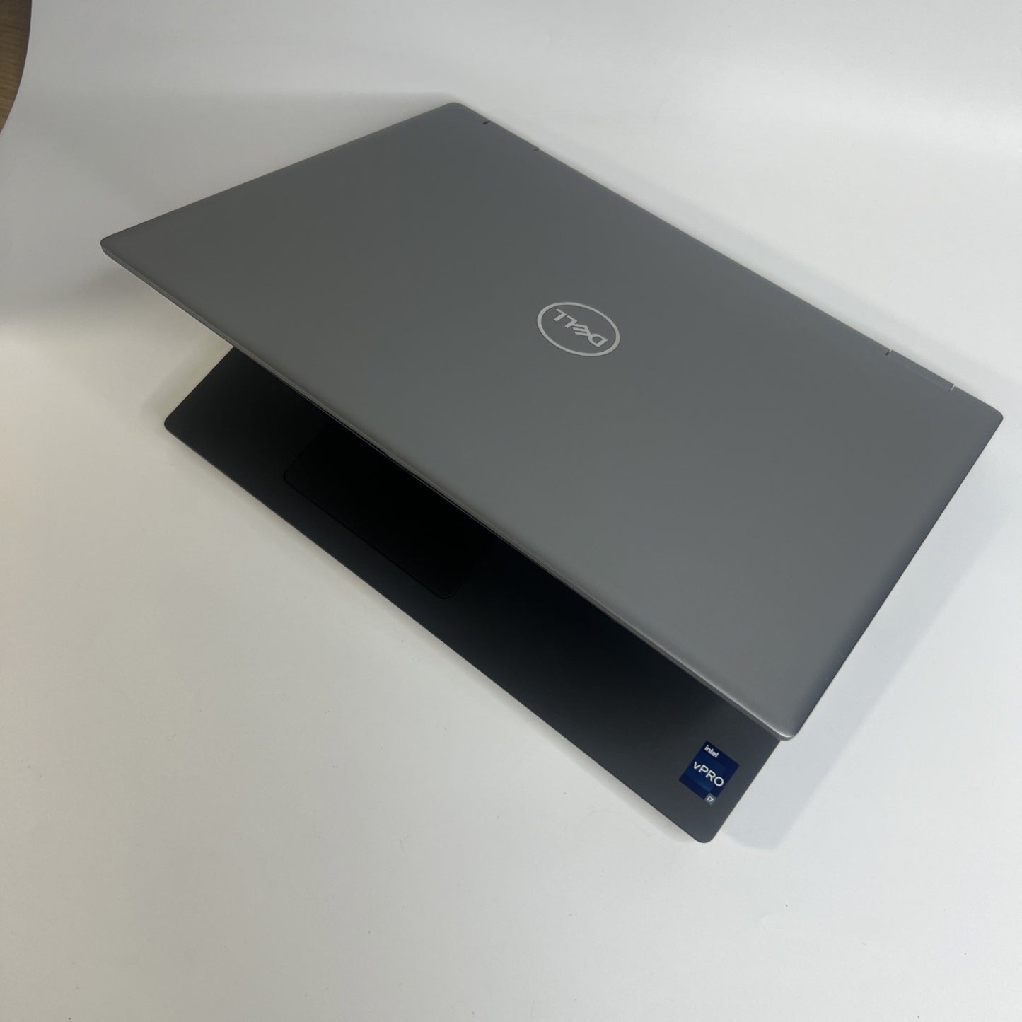 Dell Precision 7670 Mobile Workstation i7-12850HX 32GB RAM 512GB SSD RTX A2000