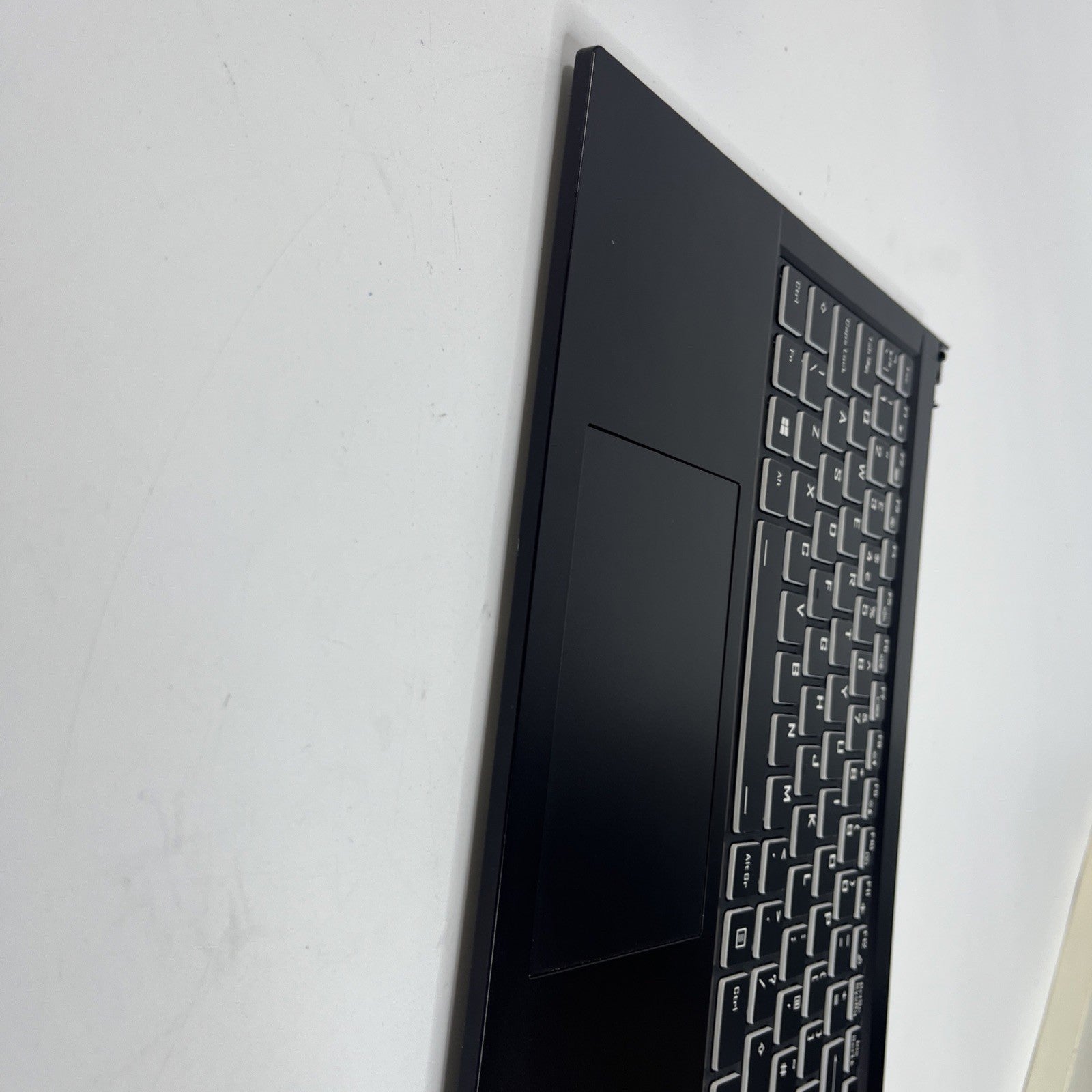 Genuine Black Medion Erazer E10 Palmrest ,keyboard, Speakers & Touchpad, NP502
