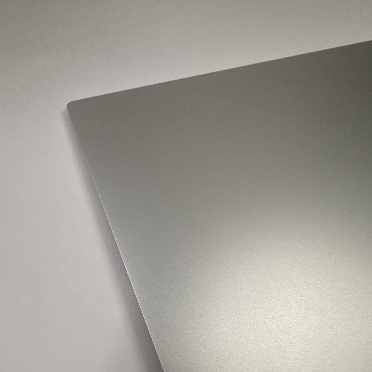 Razer Book 13 RZ09-0357 Top Lid Rear cover (No Screen cable) Silver 13141553