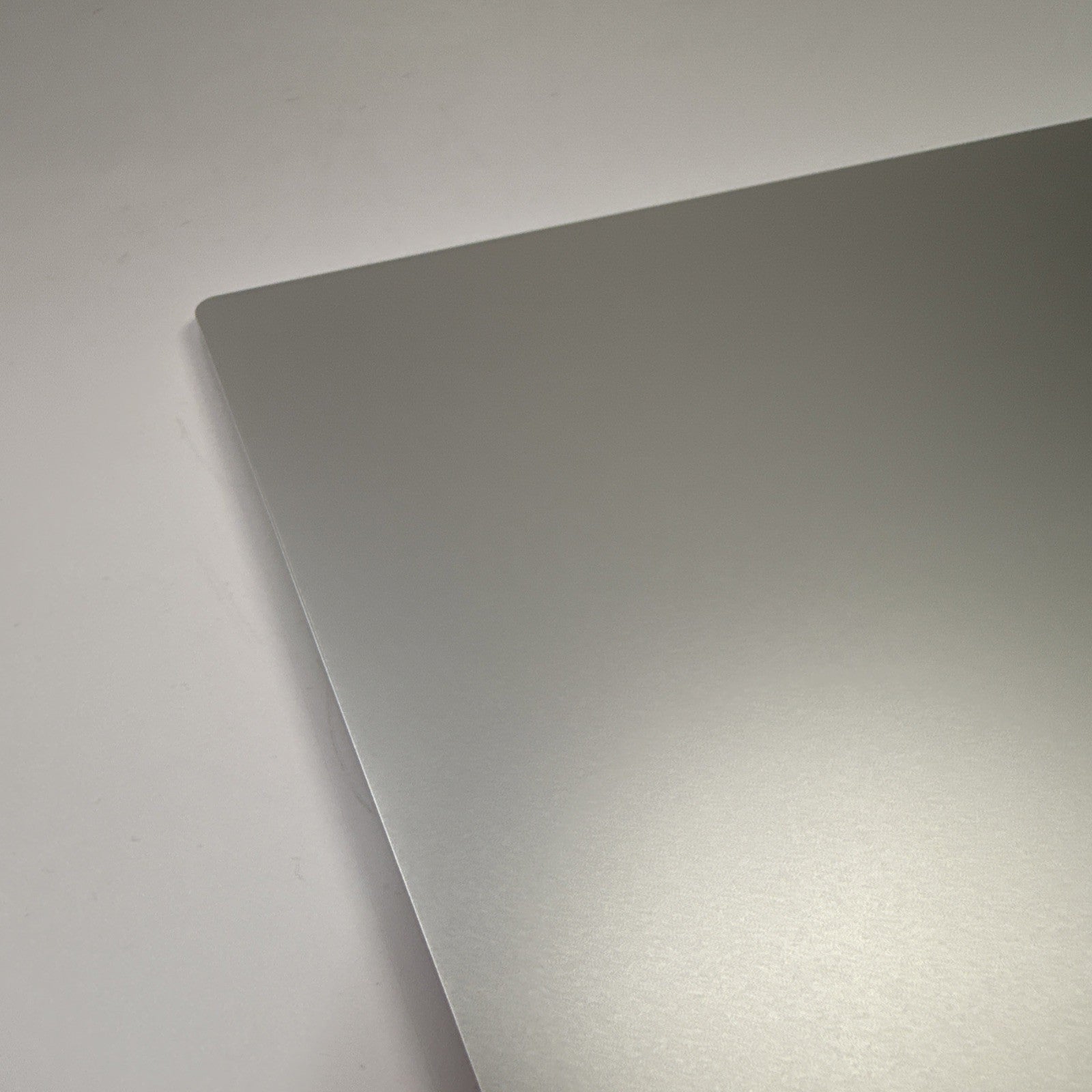 Razer Book 13 RZ09-0357 Top Lid Rear cover (No Screen cable) Silver 13141553